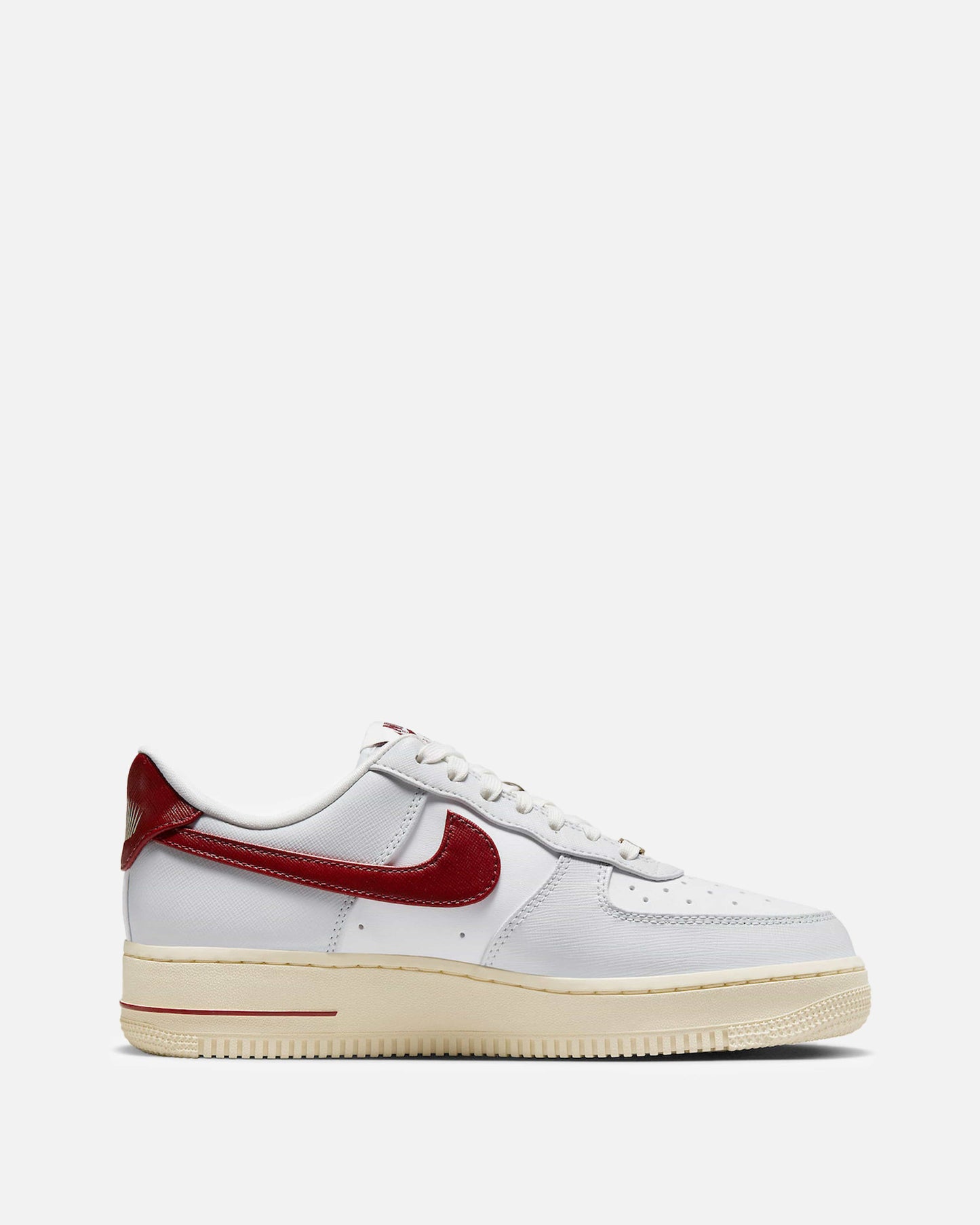 Nike Women Sneakers Women's Air Force 1 Low SE 'Photon Dust/Team Red'