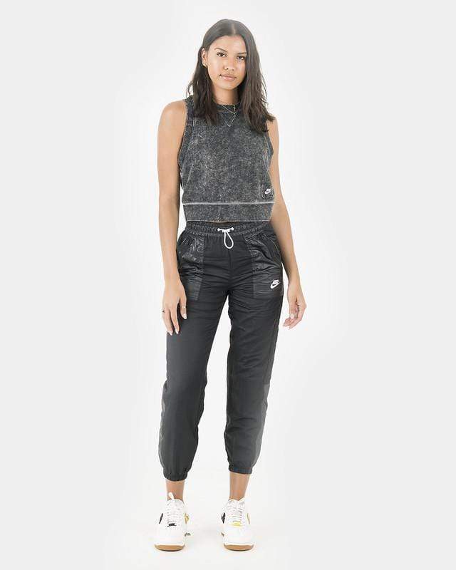 Nike Women Pants Woven Cargo Pants in Black