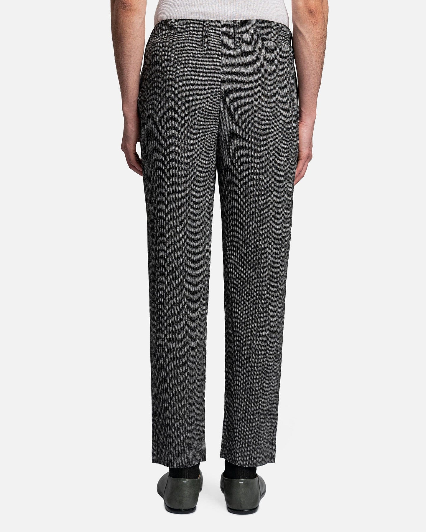 Homme Plissé Issey Miyake Men's Pants Zipper Chain Pants in Black