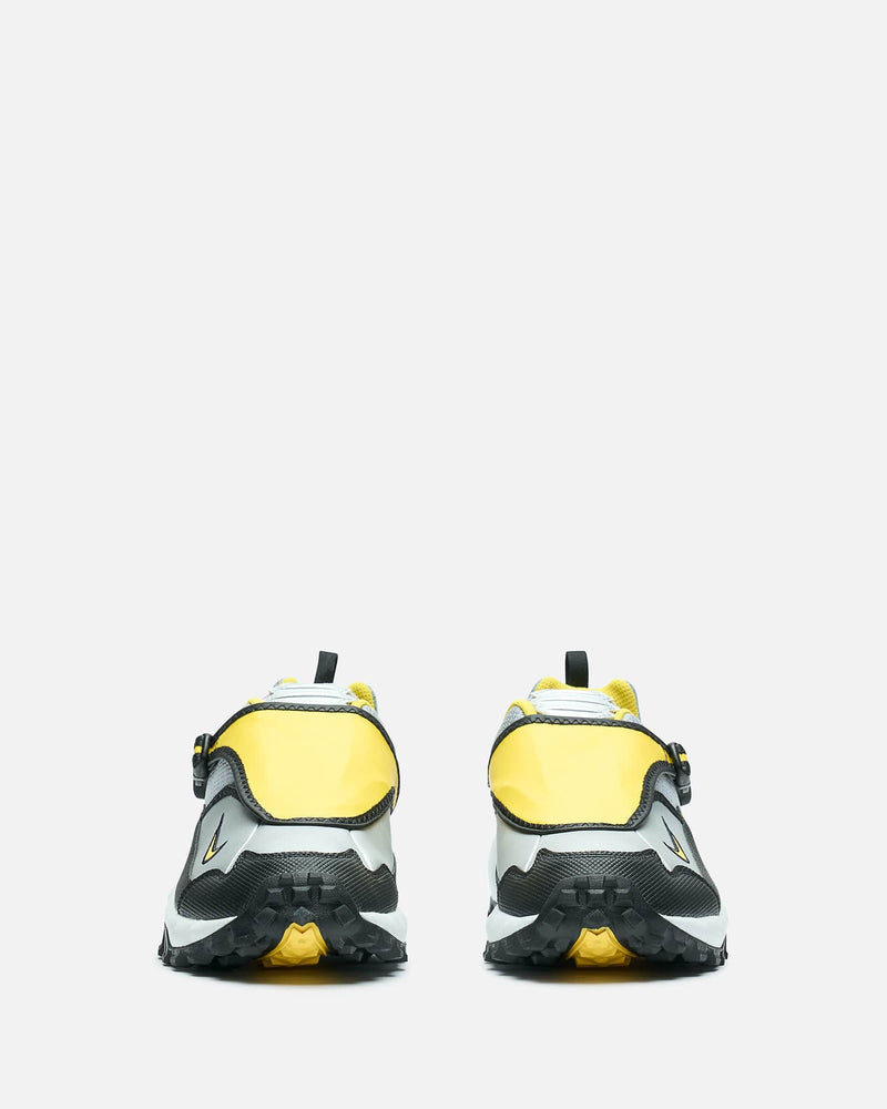 Nike Men's Sneakers ACG Phassad in Black/Yellow Zest