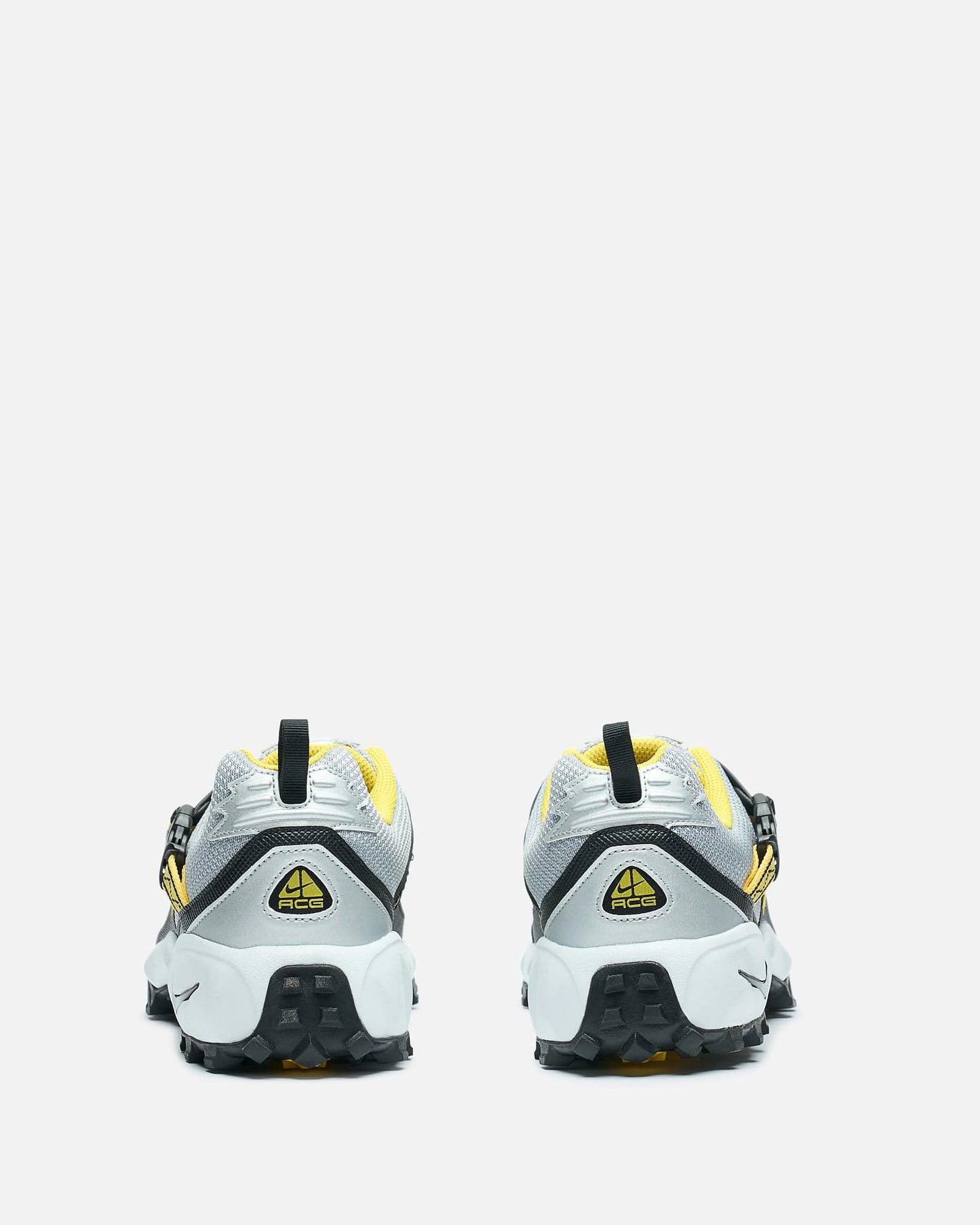 Nike Men's Sneakers ACG Phassad in Black/Yellow Zest