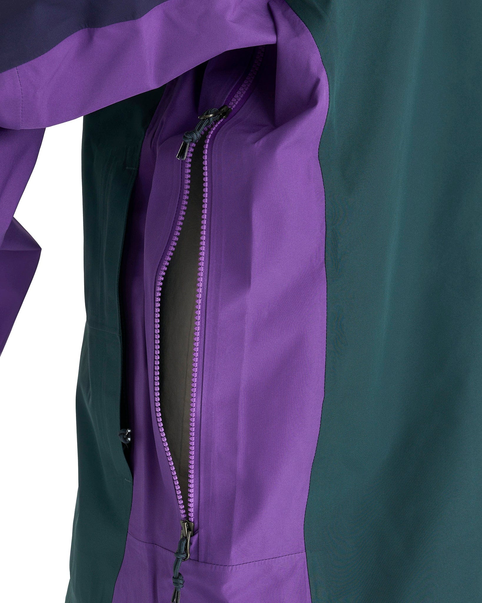 ACG Storm-FIT ADV GORE-TEX Jacket in Deep Jungle – SVRN