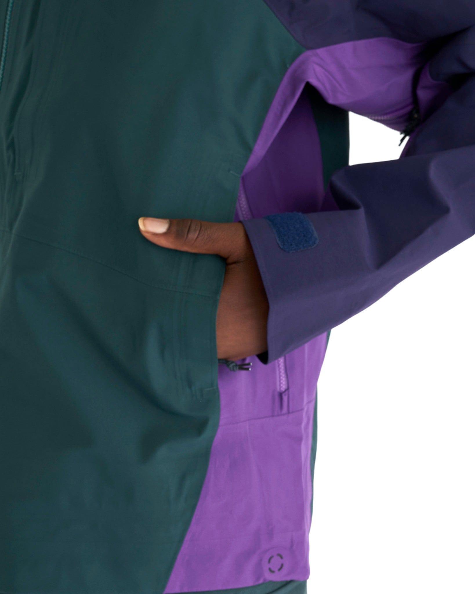 ACG Storm-FIT ADV GORE-TEX Jacket in Deep Jungle – SVRN