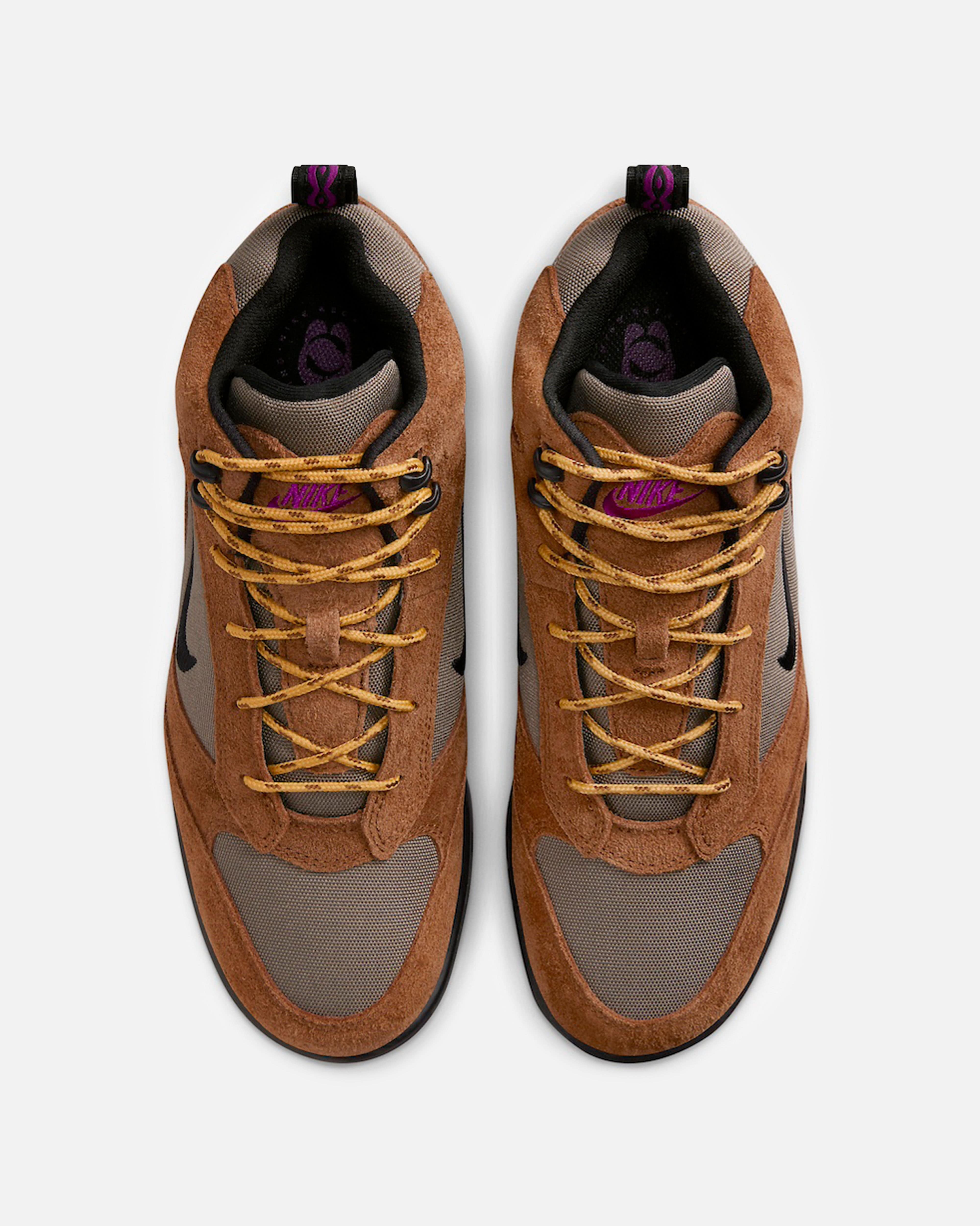acg waterproof boots