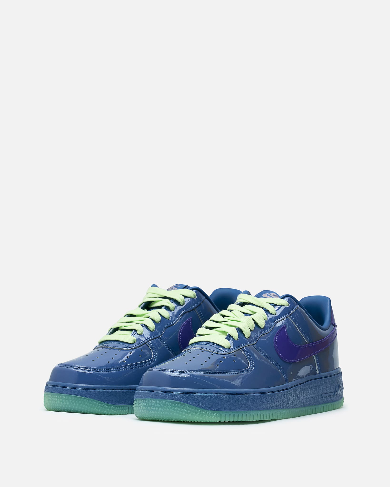 Nike Men's Sneakers Air Force 1 Low in Mystic Navy/Grape Ice