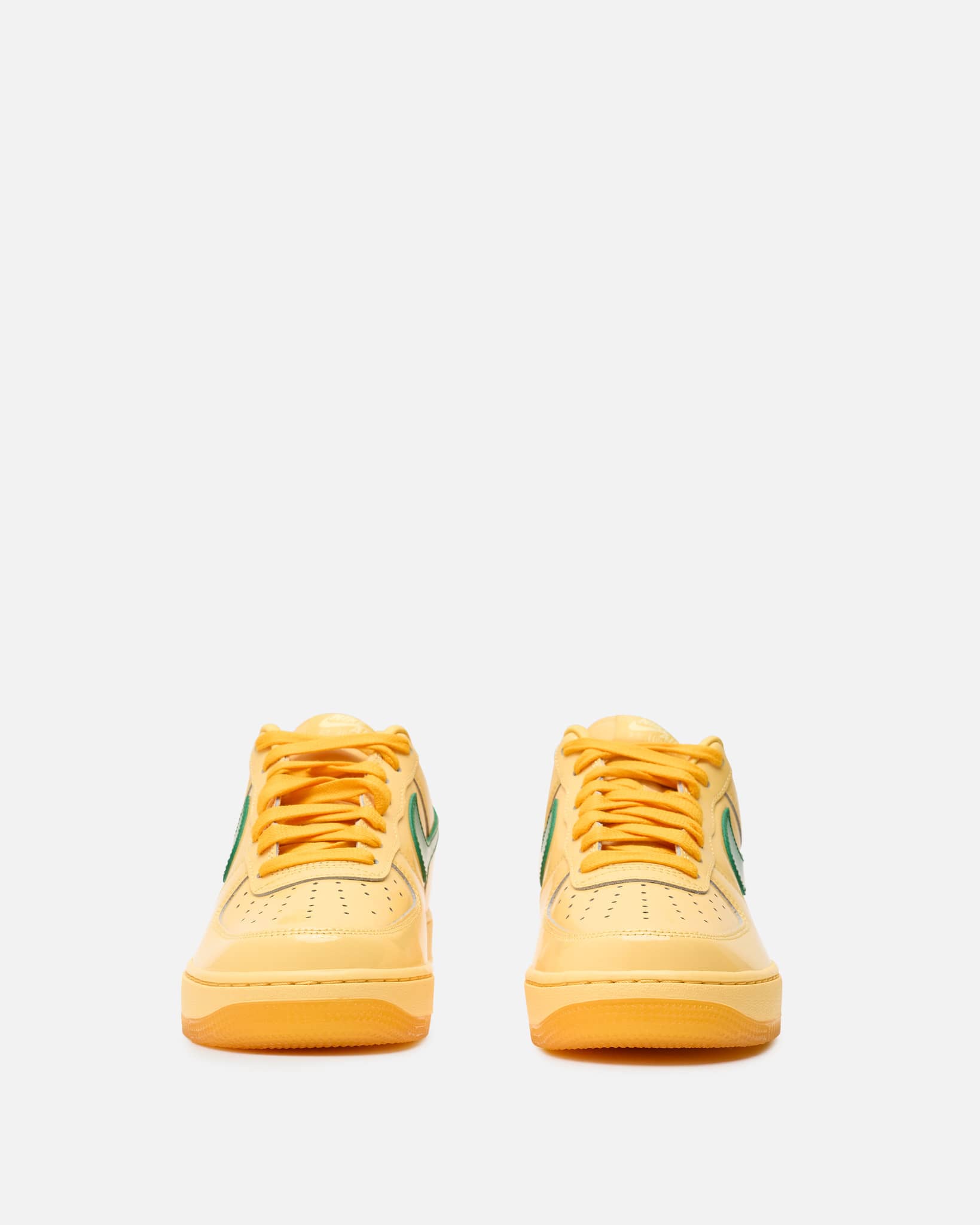 Nike Men's Sneakers Air Force 1 Low in Topaz Gold/Pine Green
