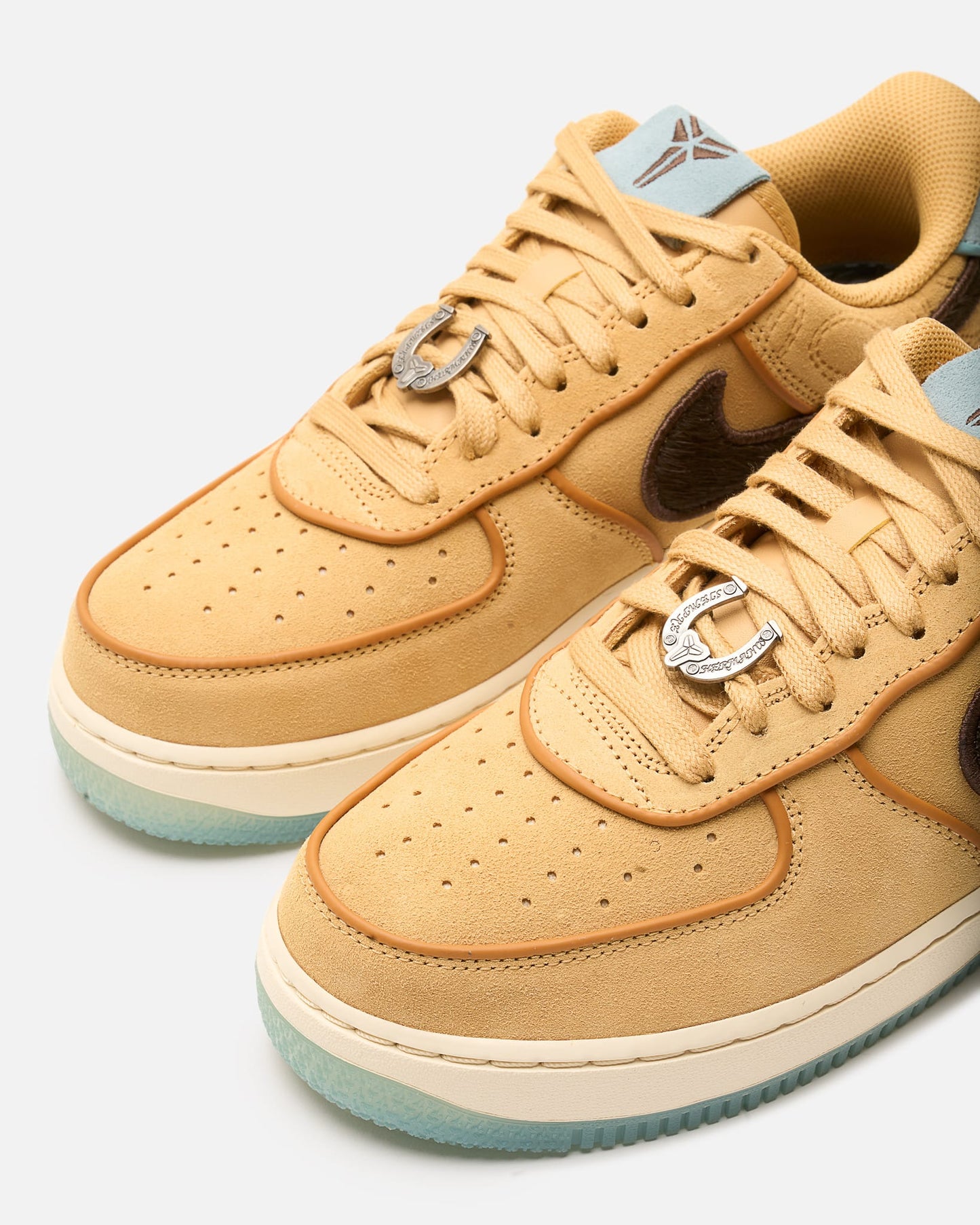 Nike Men's Sneakers Air Force 1 Low Protro 'Siempre Mio'