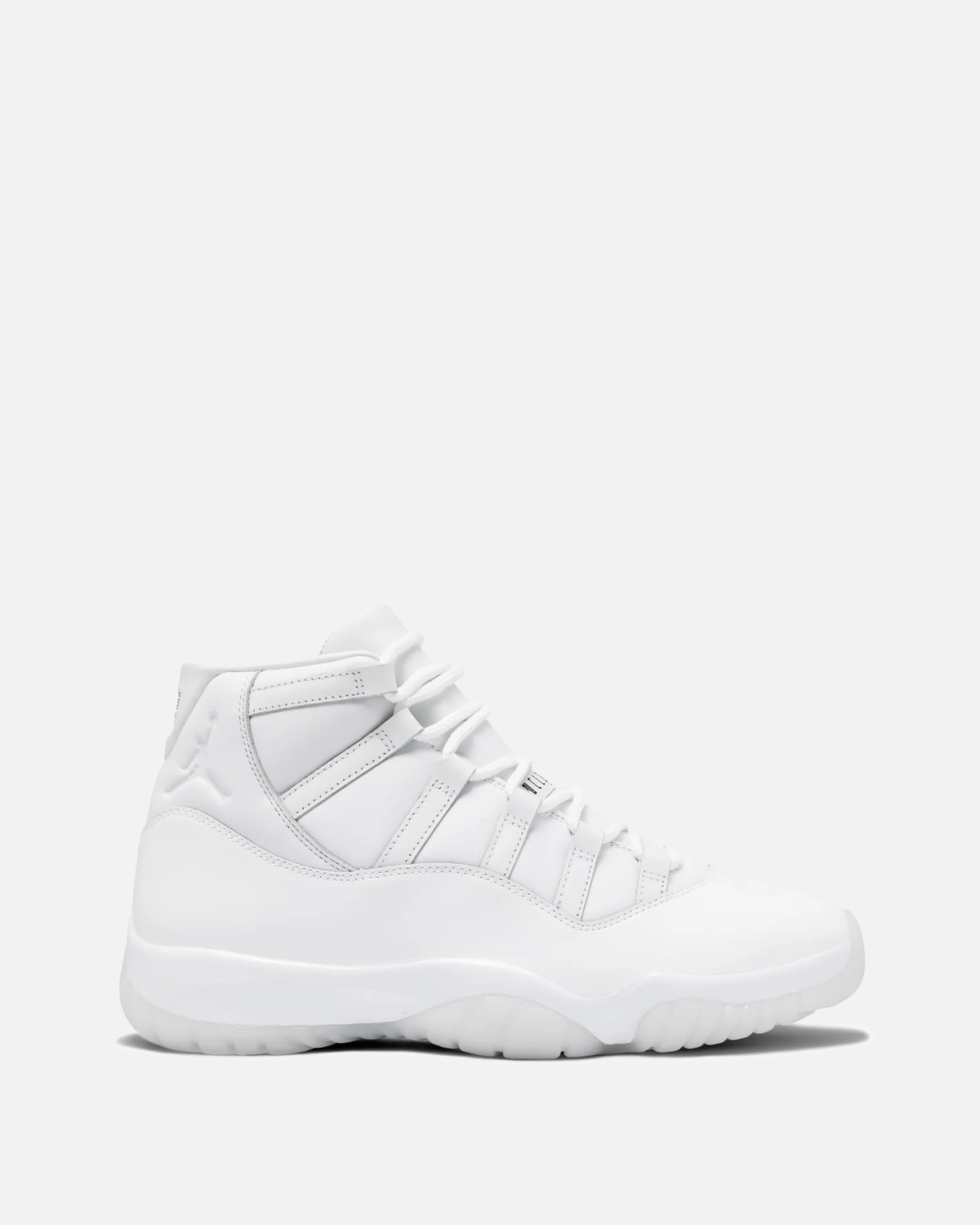 Comme des Garcons HOMME PLUS Men's Sneakers Air Jordan 11 in White