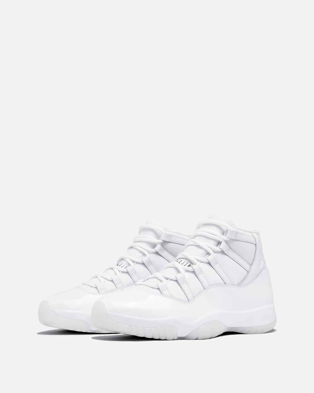 Comme des Garcons HOMME PLUS Men's Sneakers Air Jordan 11 in White