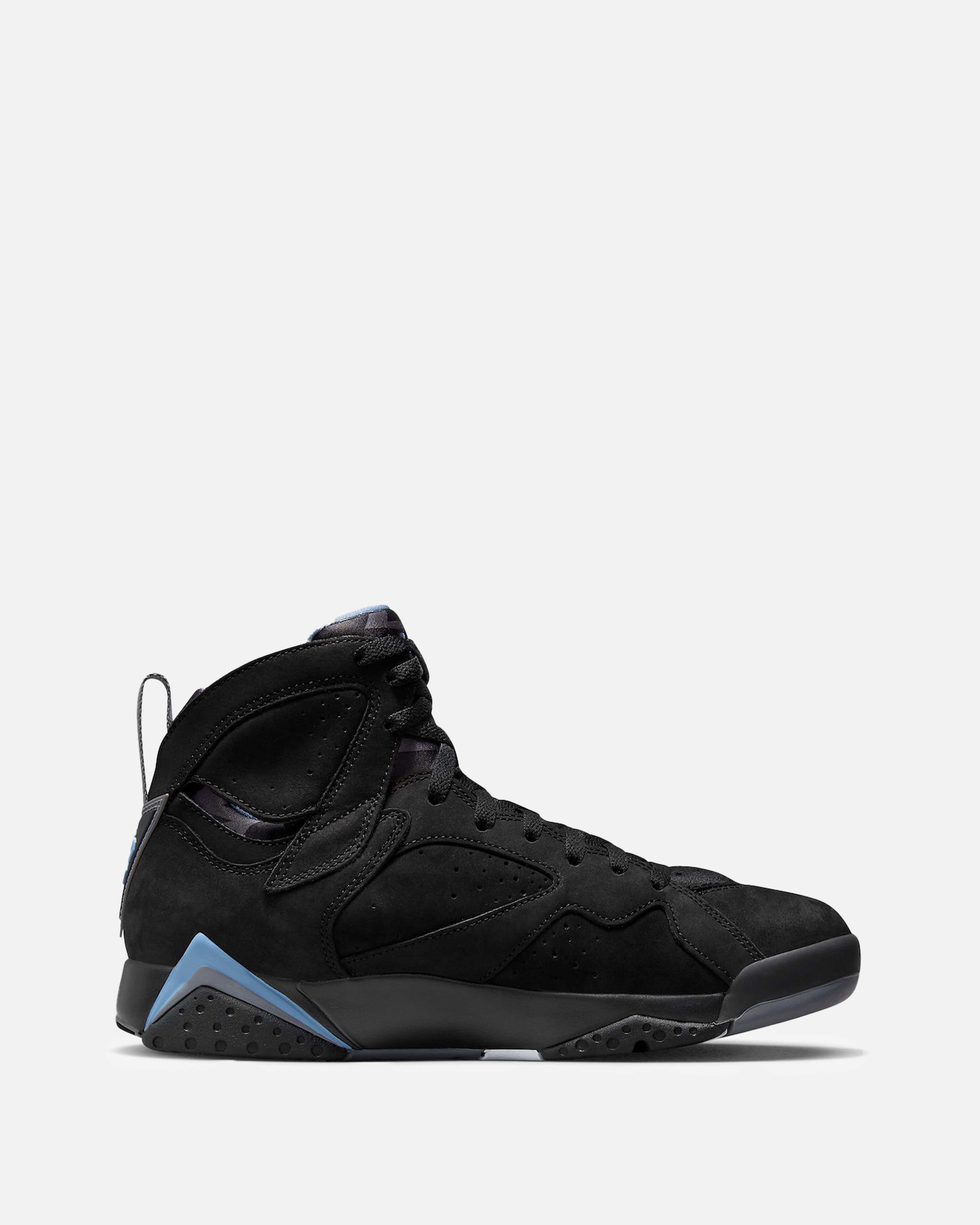 retro 7 black and blue