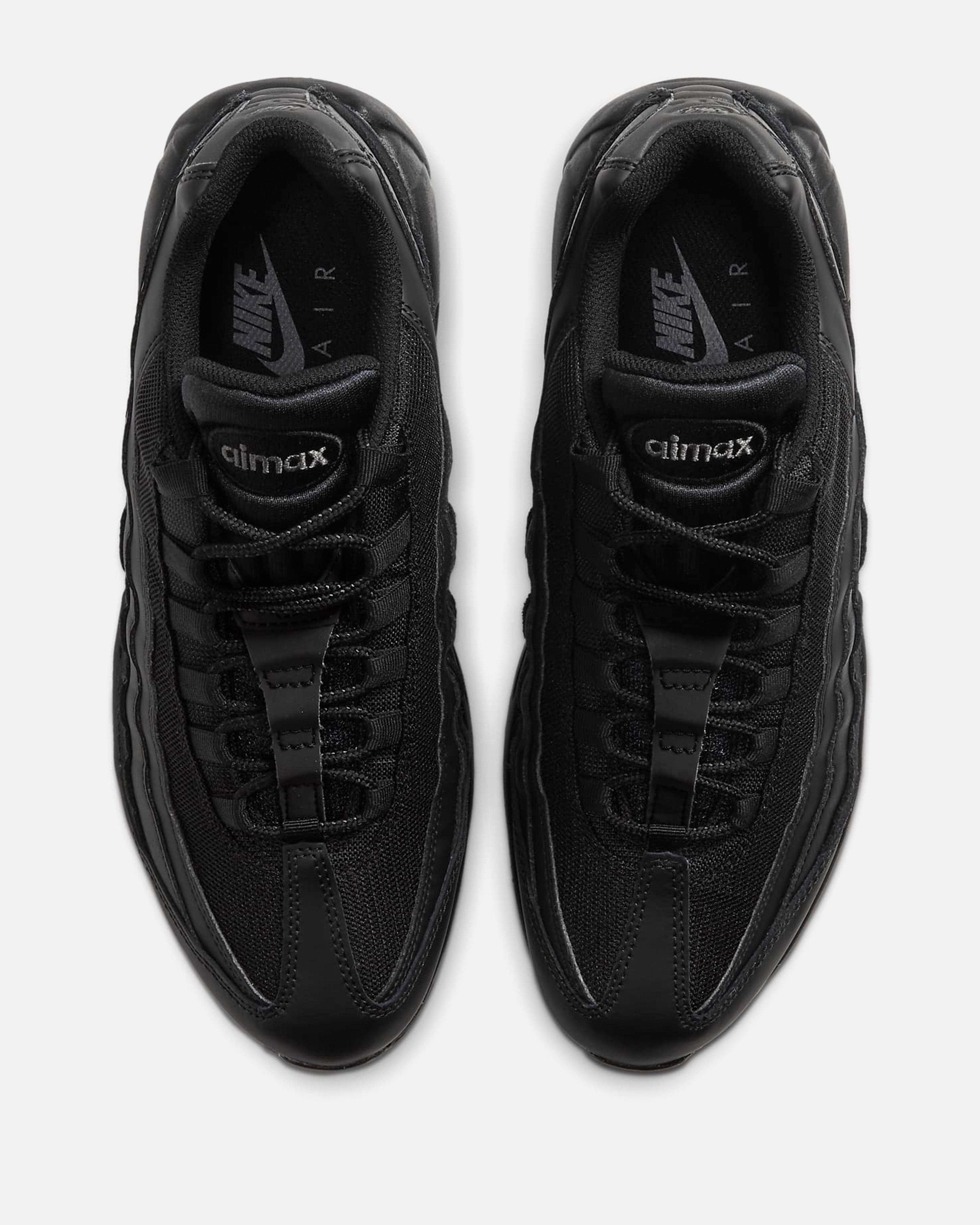 all black nike air max 95
