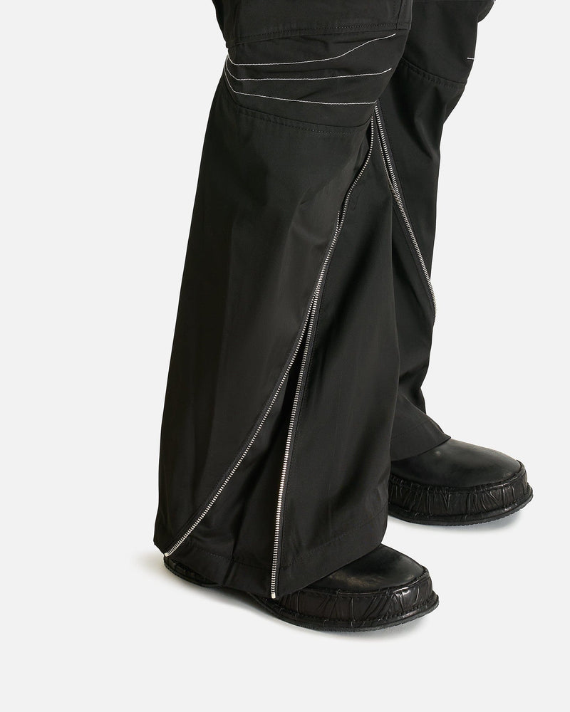 Articulated Knee Dart Cargo Trousers in Black – SVRN