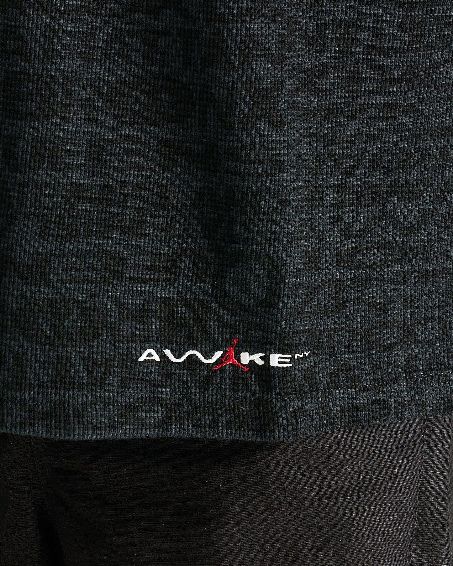 JORDAN Men's T-Shirts Awake NY Thermal Shirt in Black