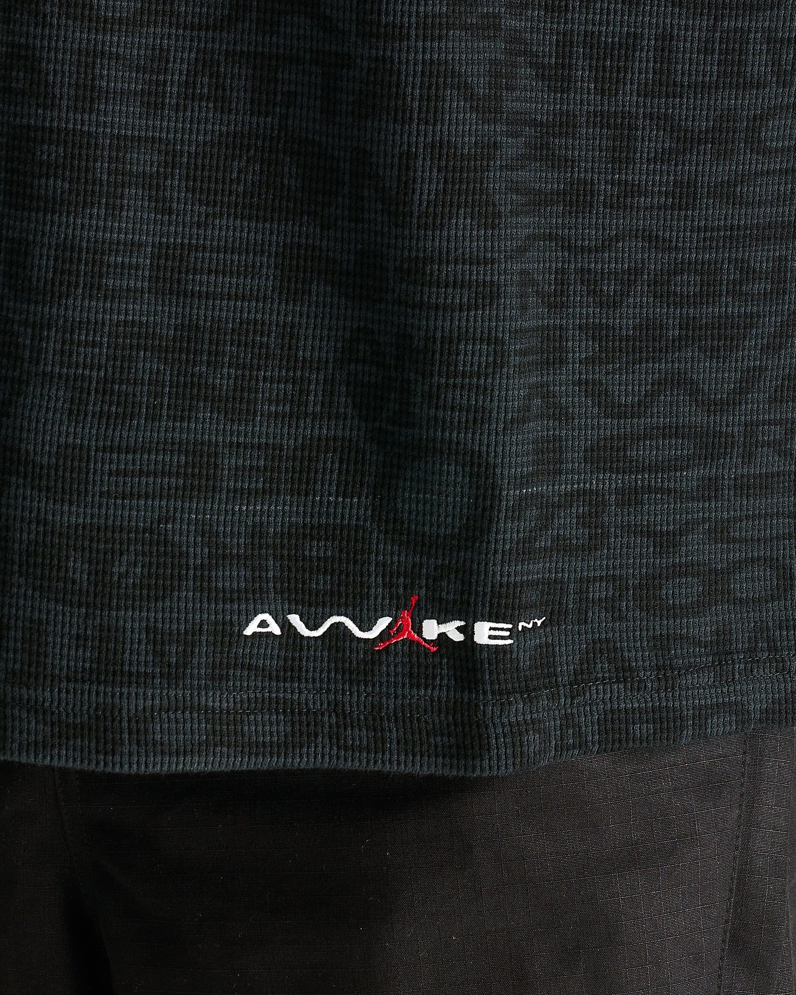 JORDAN Men's T-Shirts Awake NY Thermal Shirt in Black