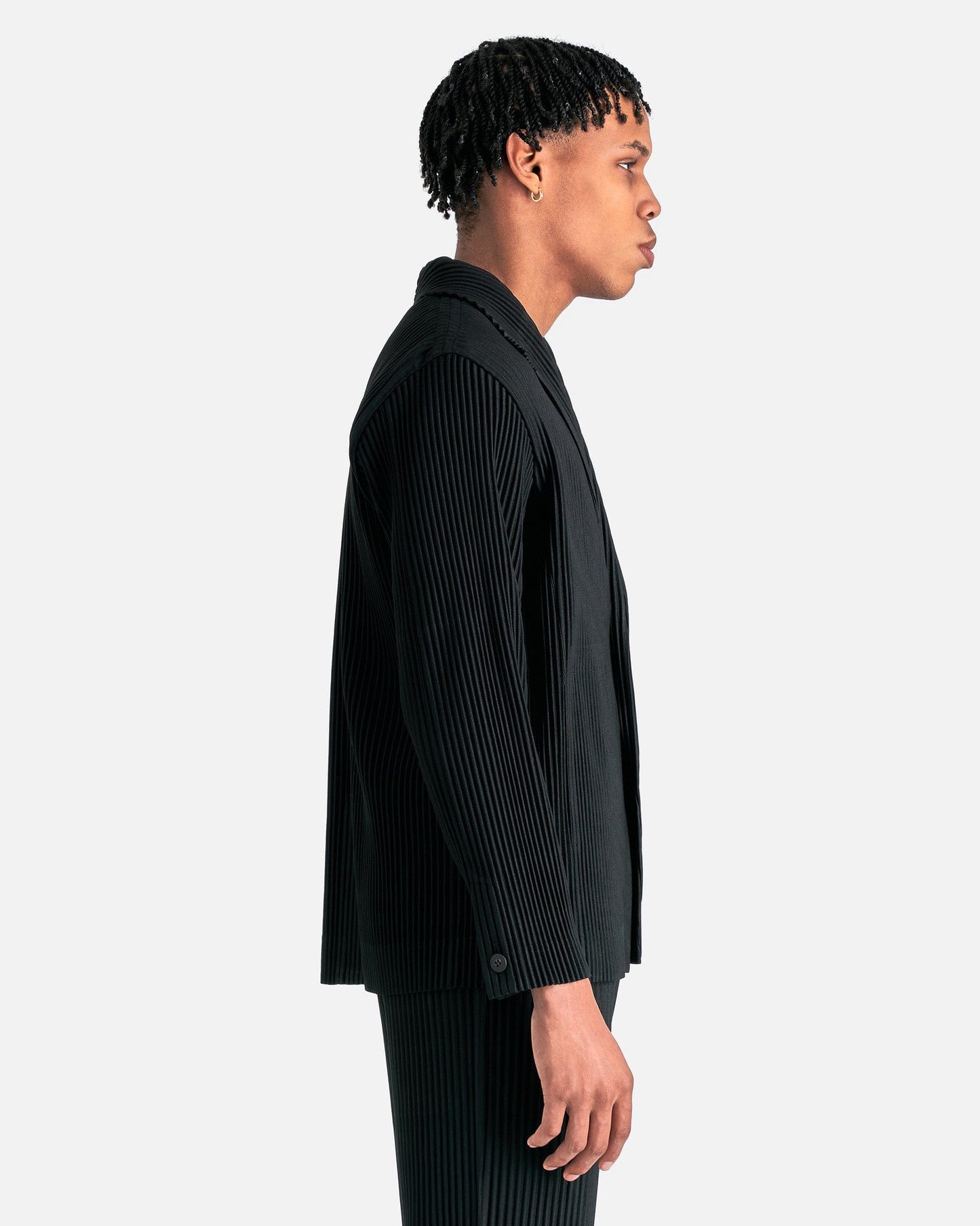 Homme Plissé Issey Miyake Men's Jackets Basics Blazer in Black