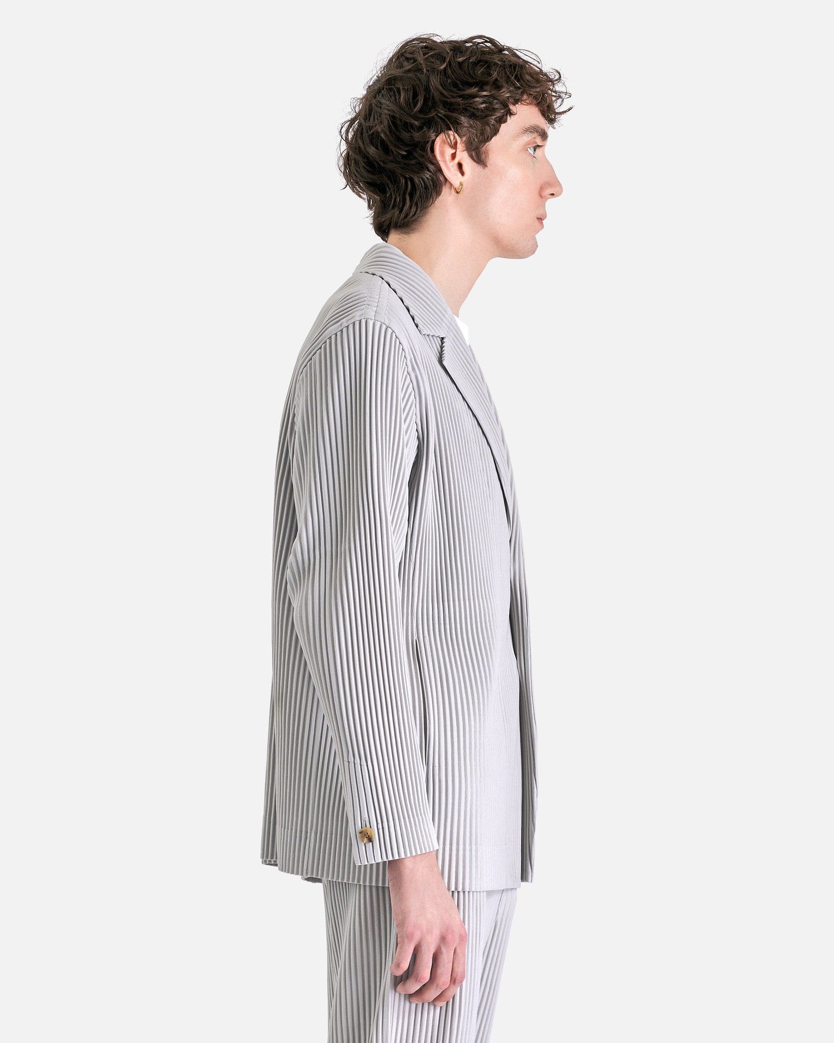 Homme Plissé Issey Miyake Men's Jackets Basics Blazer in Light Gray