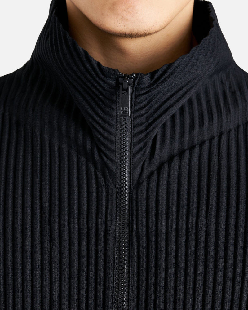Homme Plissé Issey Miyake Men's Sweater Basics Cardigan in Black