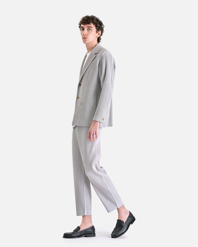 Homme Plissé Issey Miyake Men's Pants Basics Pleated Trousers in Light Gray