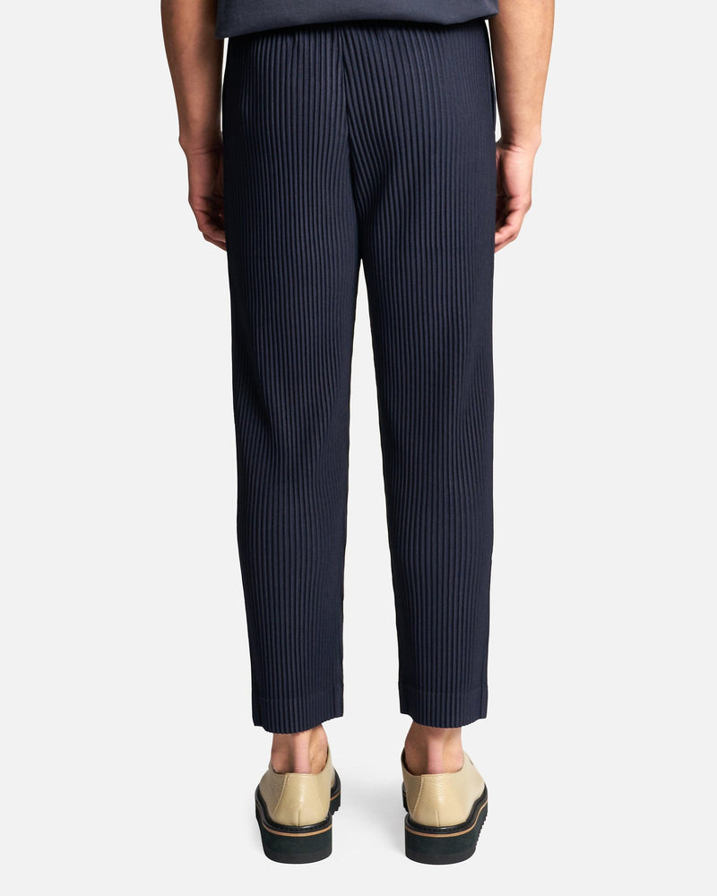 Homme Plissé Issey Miyake Men's Pants Basics Pleated Trousers in Navy