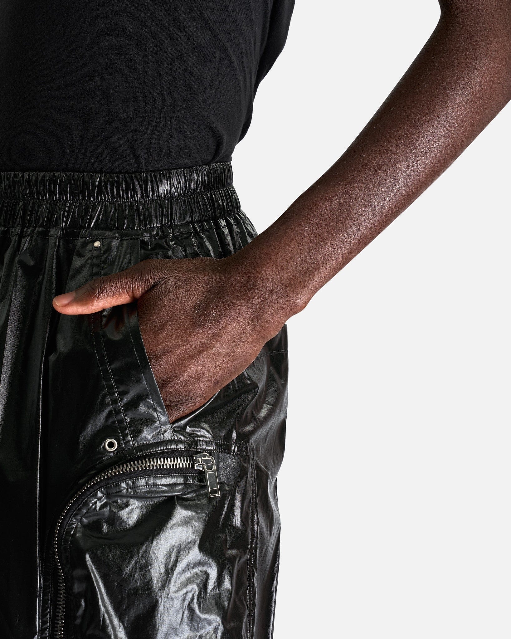RICK OWENS MEN BAUHAUS BELA CROPPED PANTS BLACK SS23