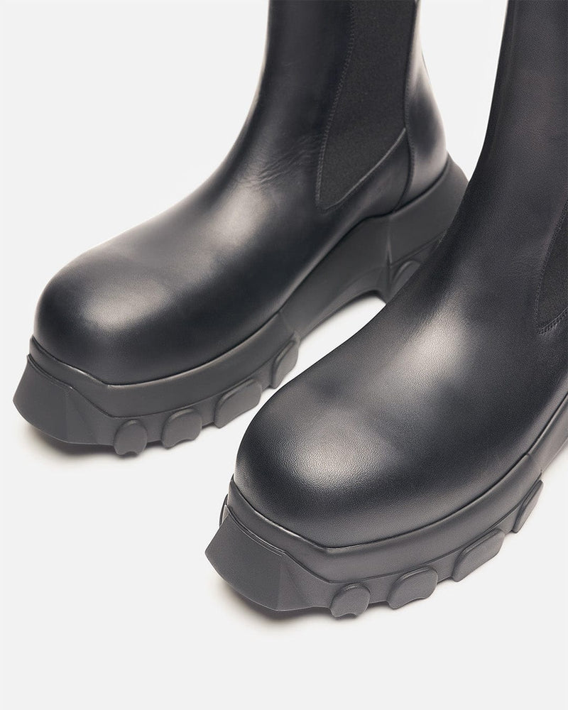 Rick Owens Men's Boots Beatle Bozo Tractor in Black/Black