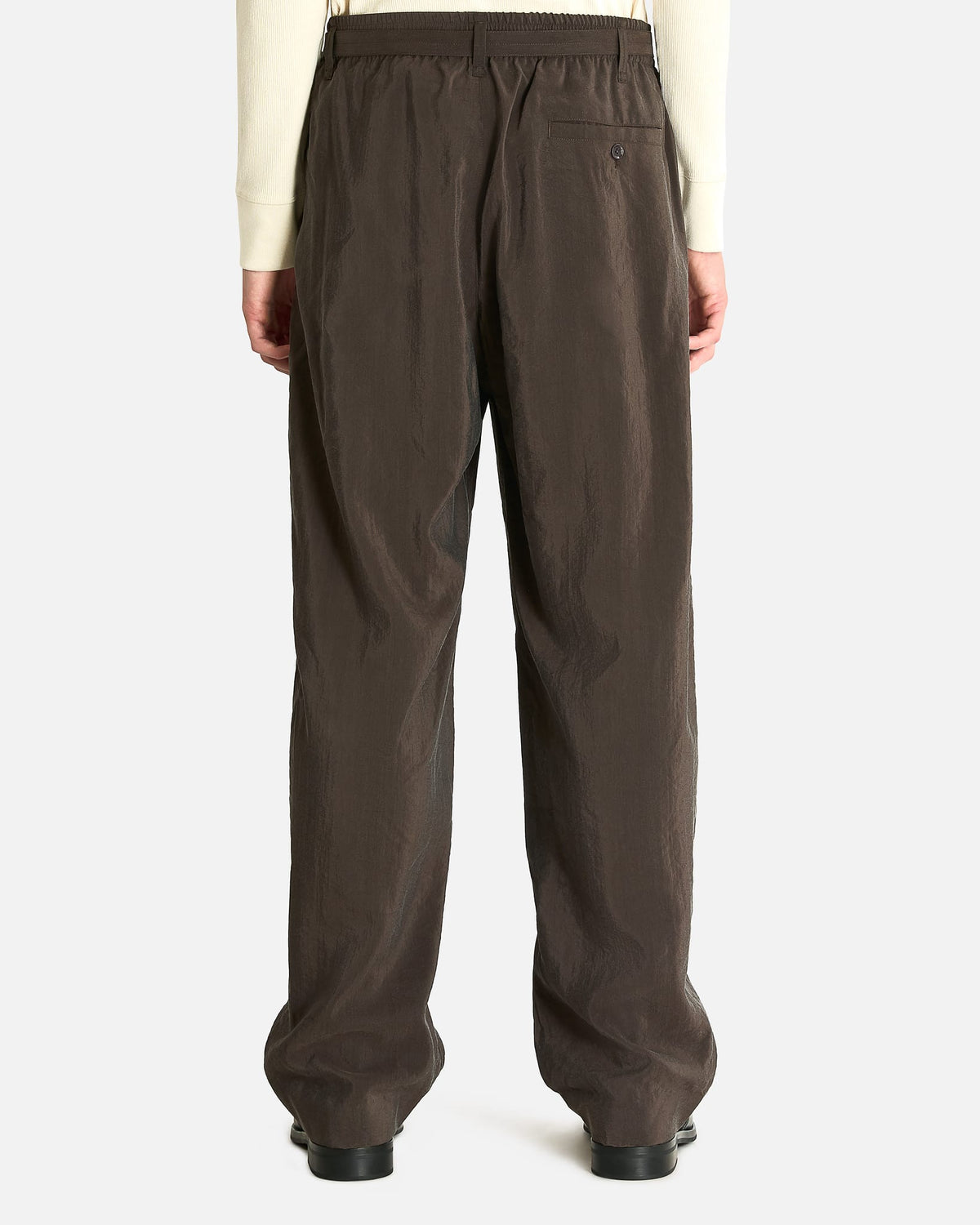 LEMAIRE Men's Pants Belted Relaxed Pants in Licorice