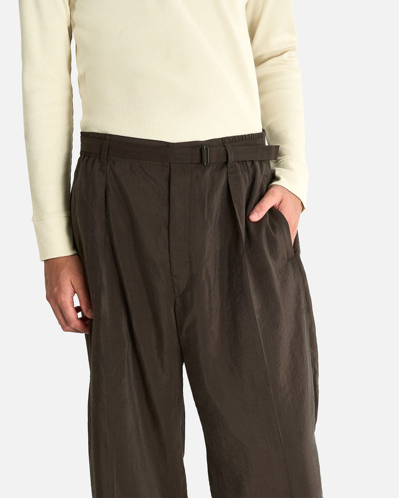 LEMAIRE Men's Pants Belted Relaxed Pants in Licorice