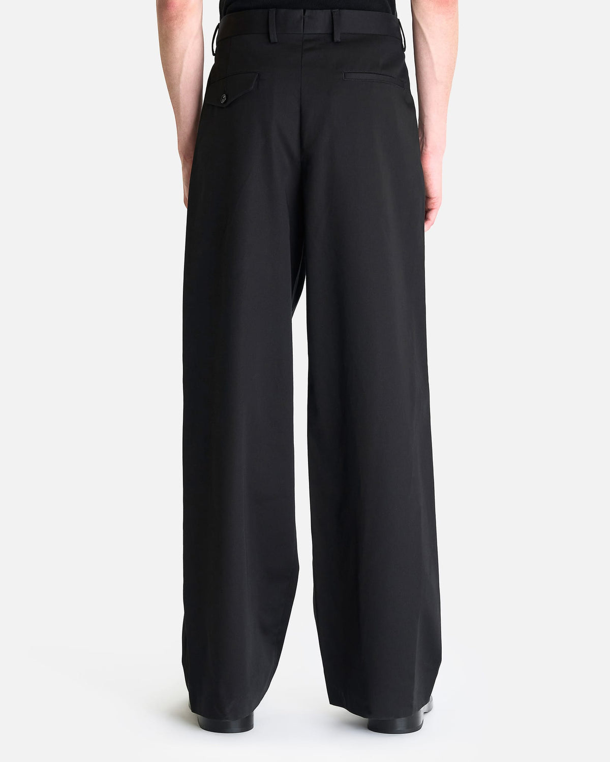 Ann Demeulemeester Men's Pants Botel Wide Leg Pleated Trousers in Black