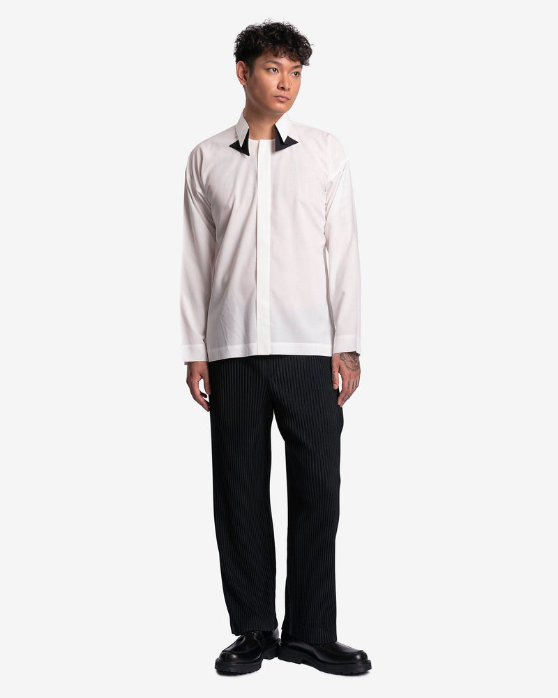 Homme Plissé Issey Miyake Men's Shirts Bow-Tie Press Shirt in White/Black