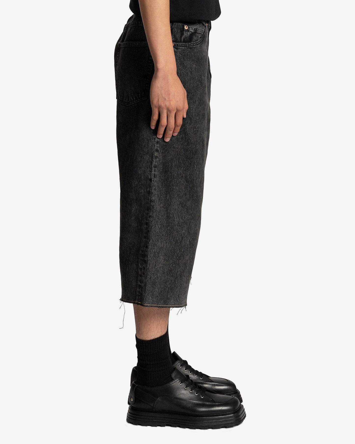 Our Legacy Men's Jeans Capri Cut in Overdyed Black Chain Twill