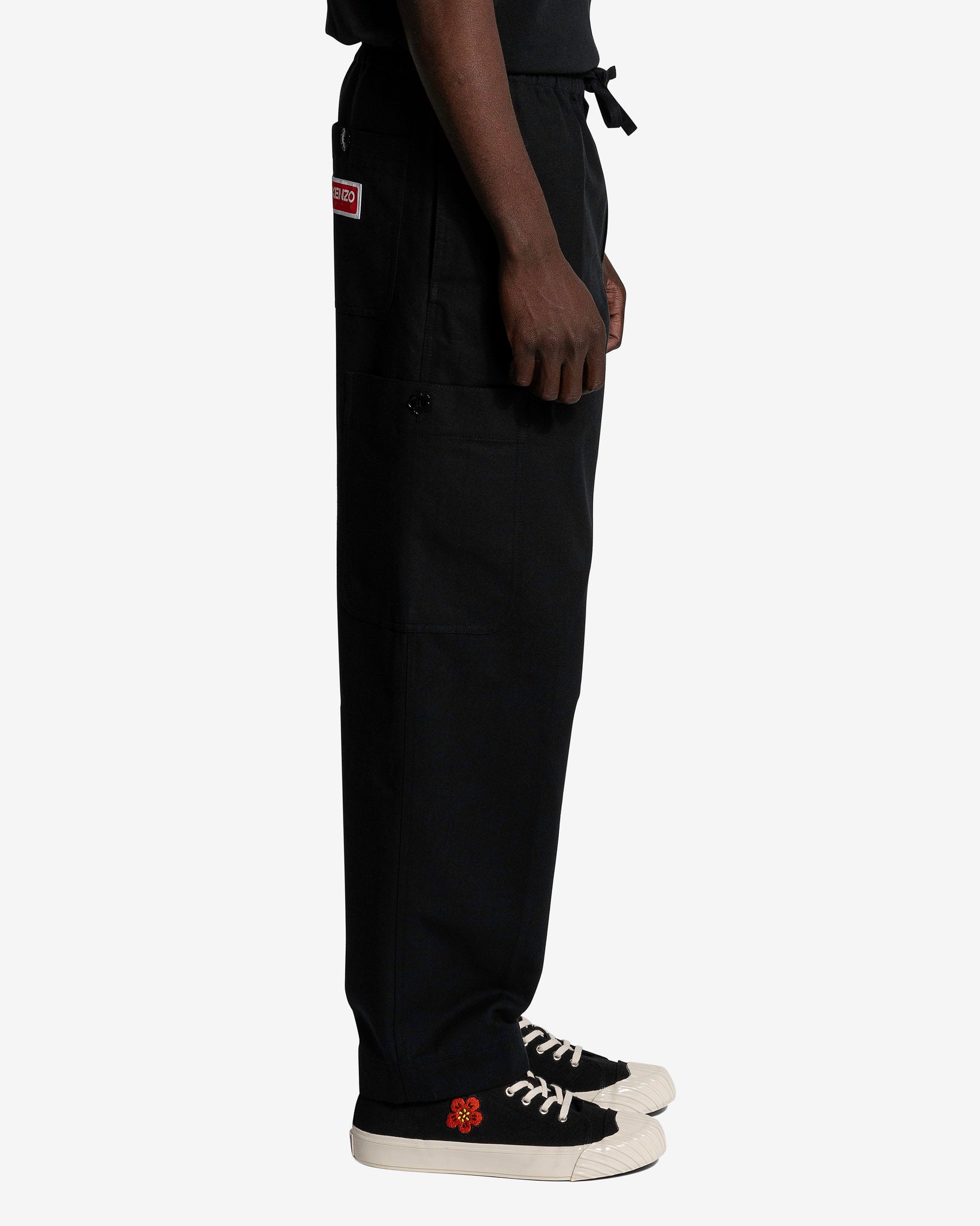 KENZO Men's Pants Cargo Jogpant in Black