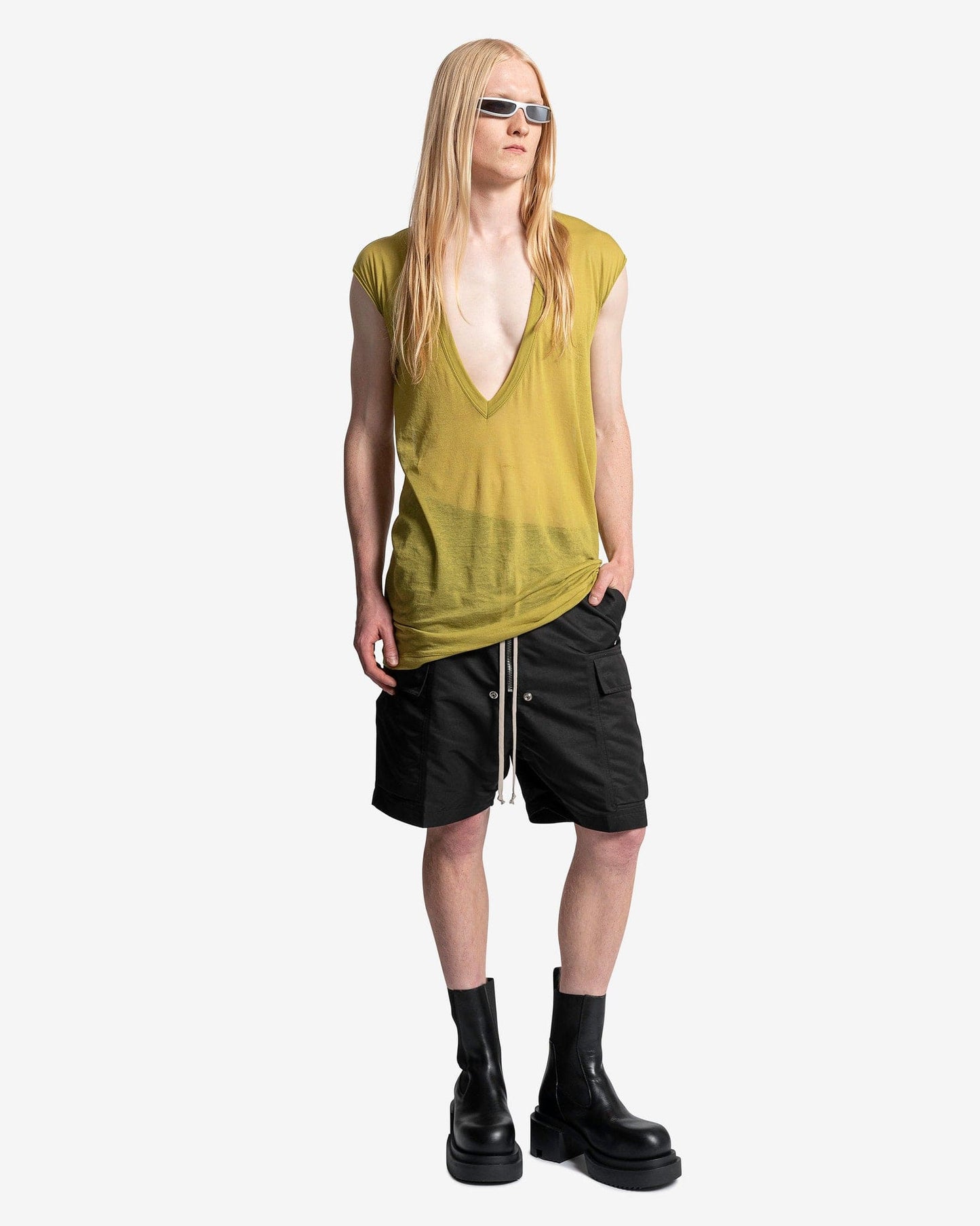 Rick Owens Men's Shorts Cargobela Shorts in Black