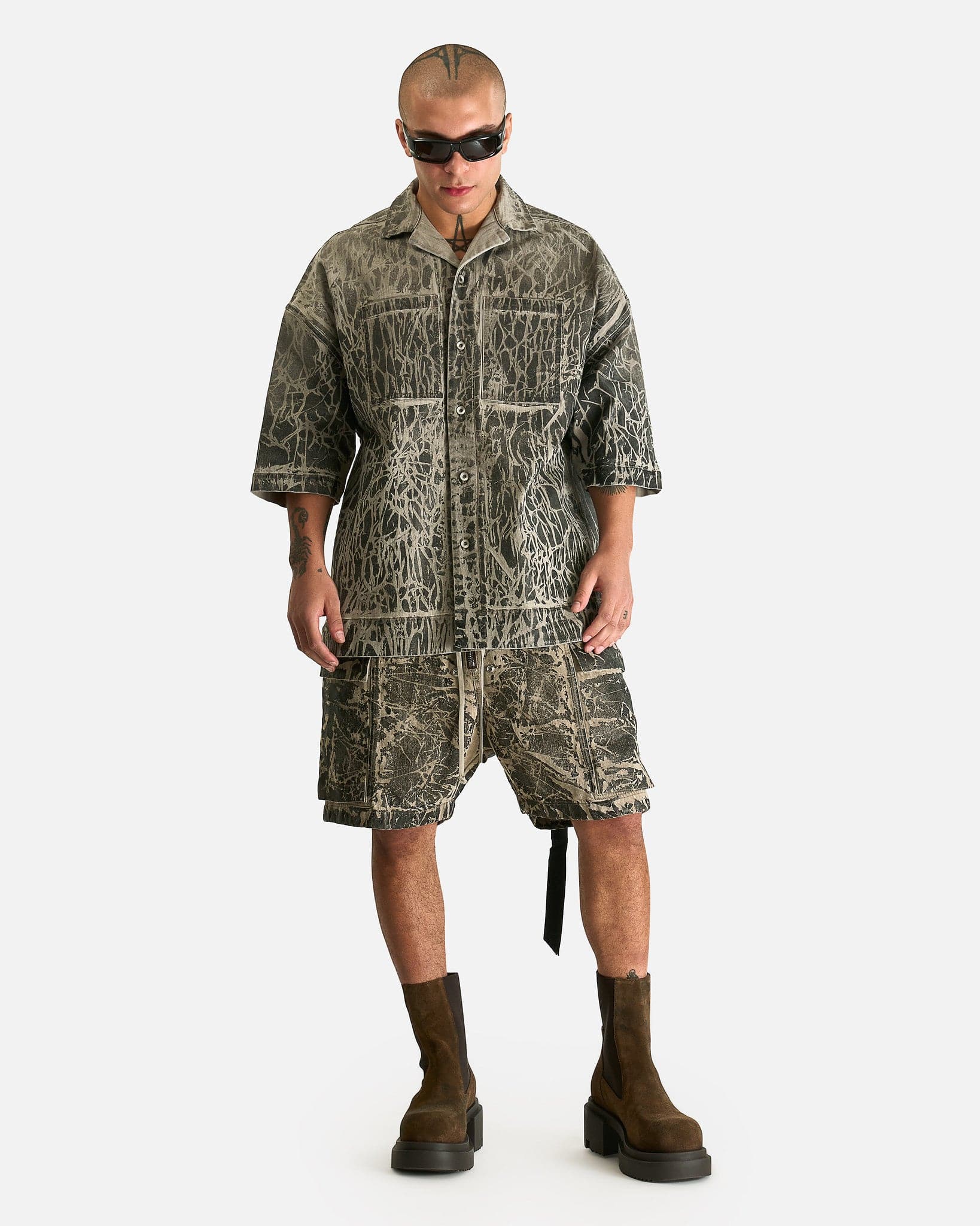 Rick Owens DRKSHDW Men's Shorts Cargobela Shorts in Black Washed Foil