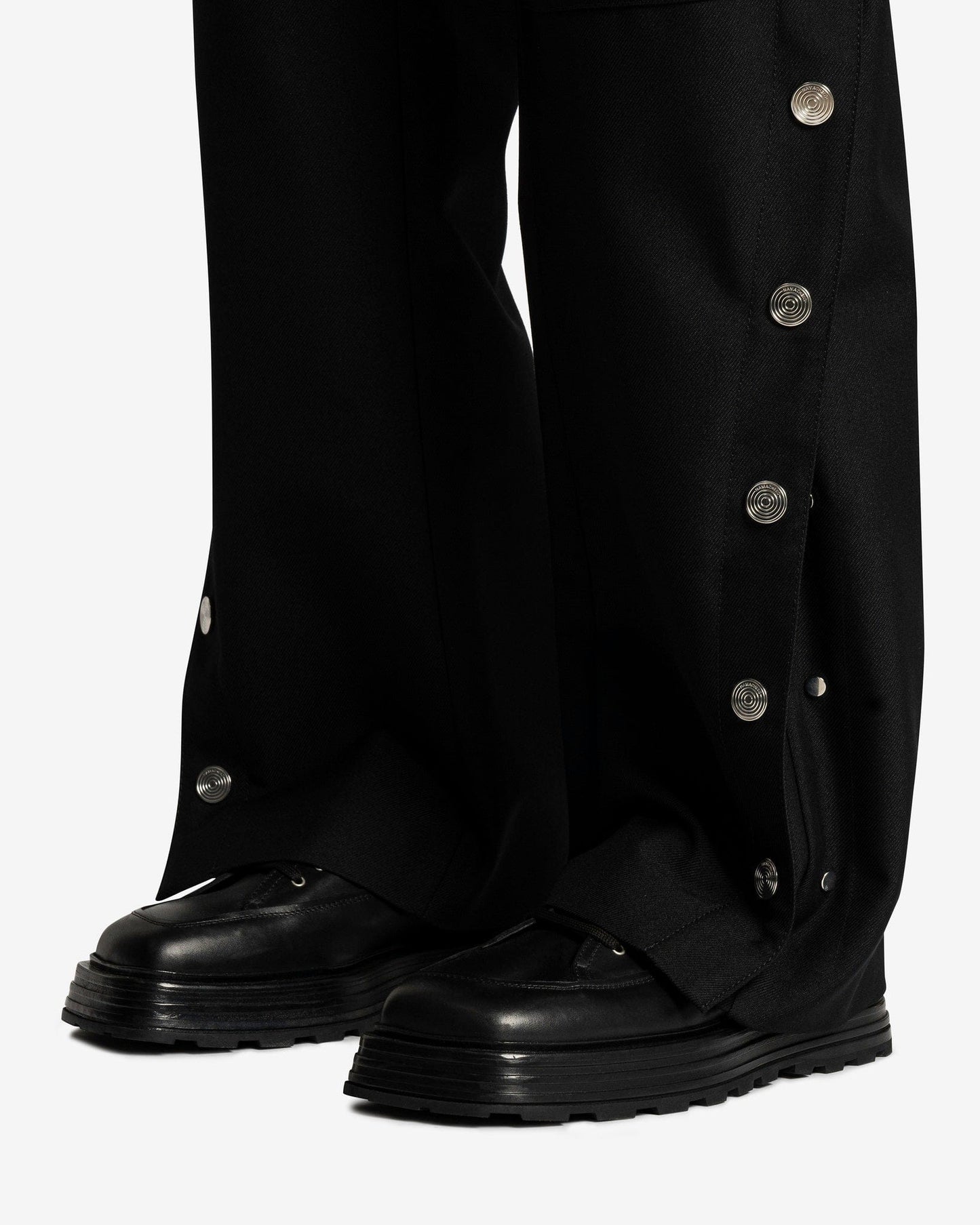 Carisbrooke Trouser in Black – SVRN