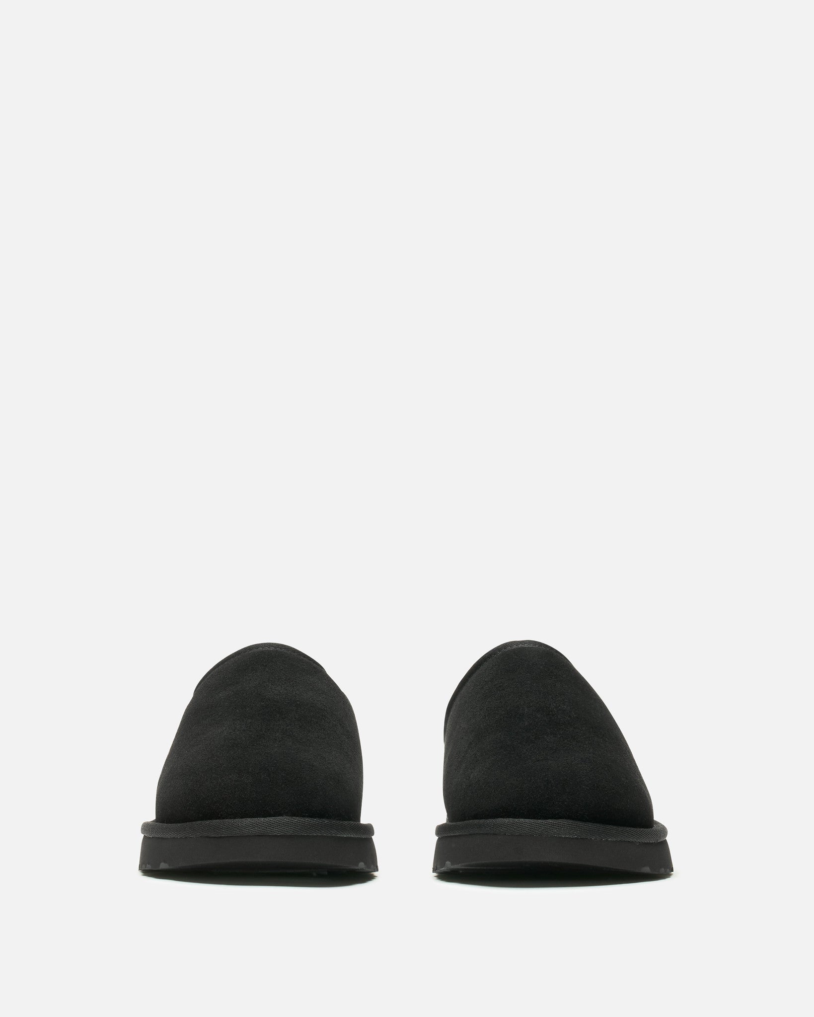 UGG Men's Shoes Classic Slip-On in Black