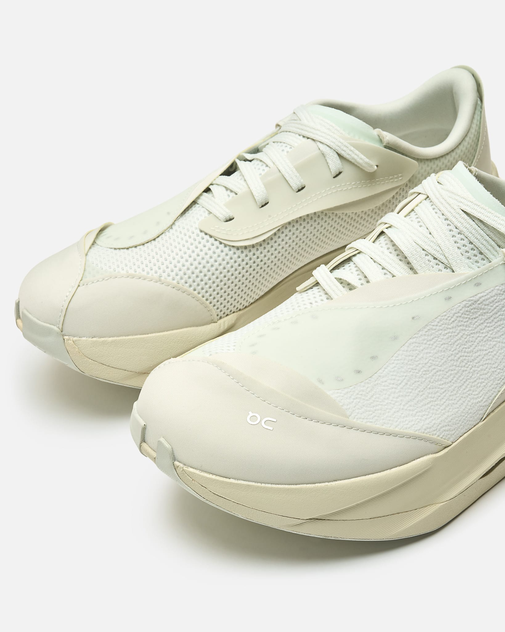 On Men's Sneakers Cloudboom Volt PAF in White/Gale