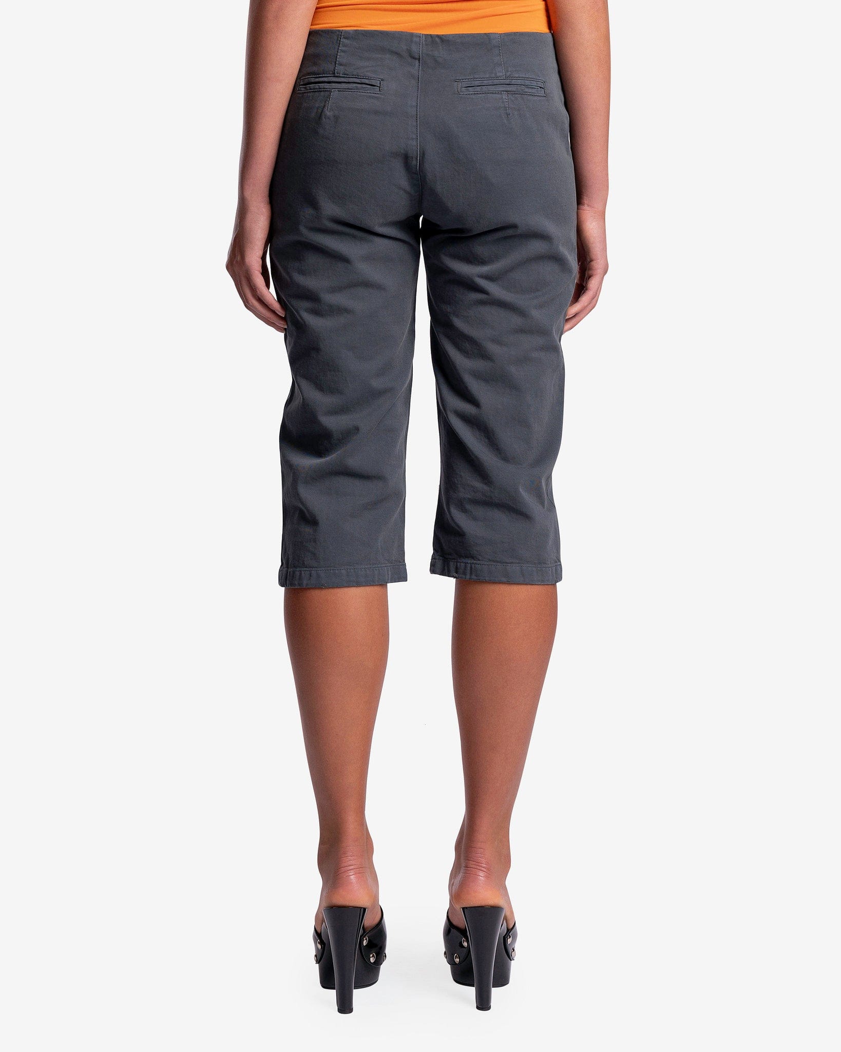 Cordora Capri Pants in Dark Grey Cordora Capri Pants in Dark Grey
