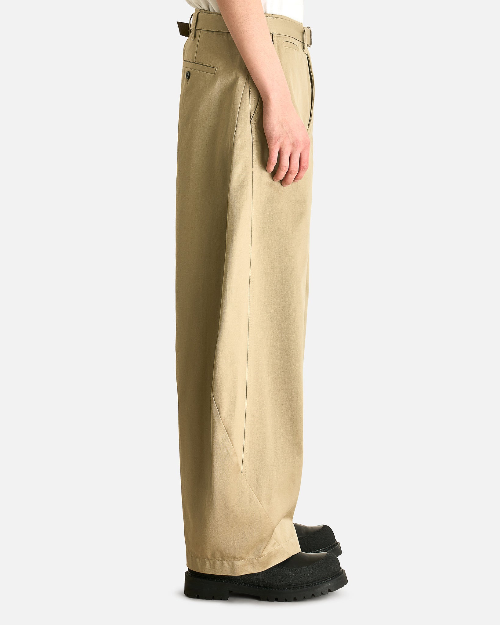 Sacai Men's Pants Cotton Chino Pants in Beige