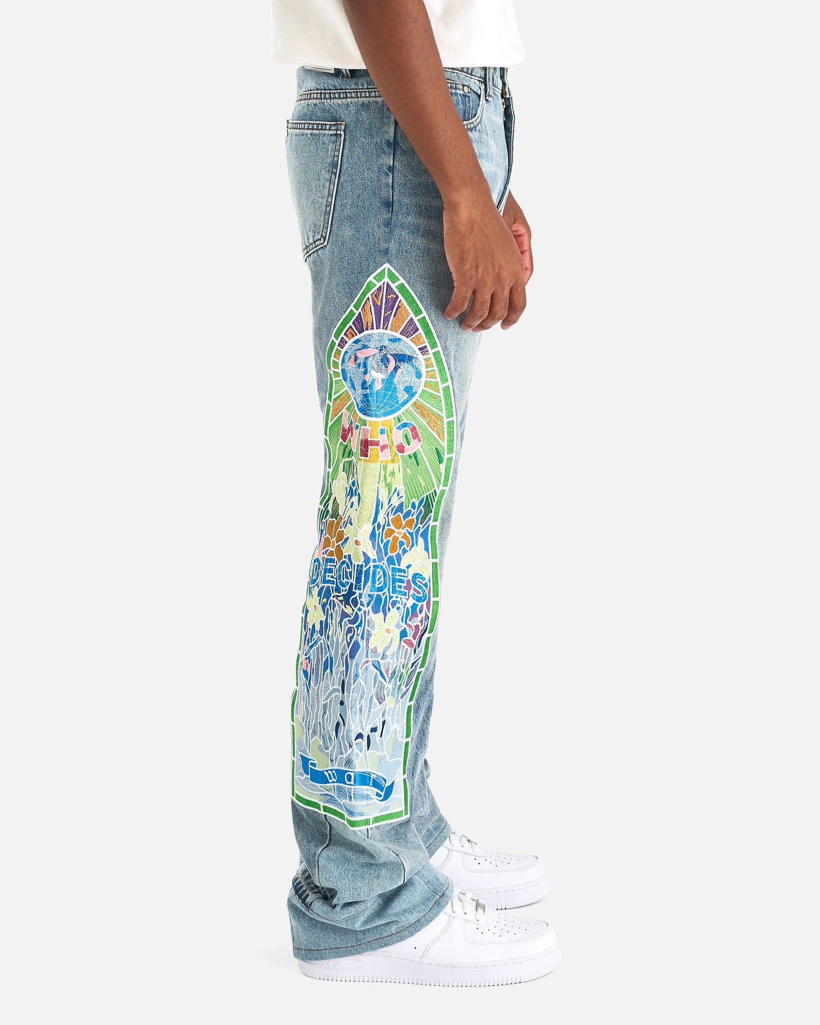 Who Decides War Men's Jeans Cowboy Embroidered Denim in Sky