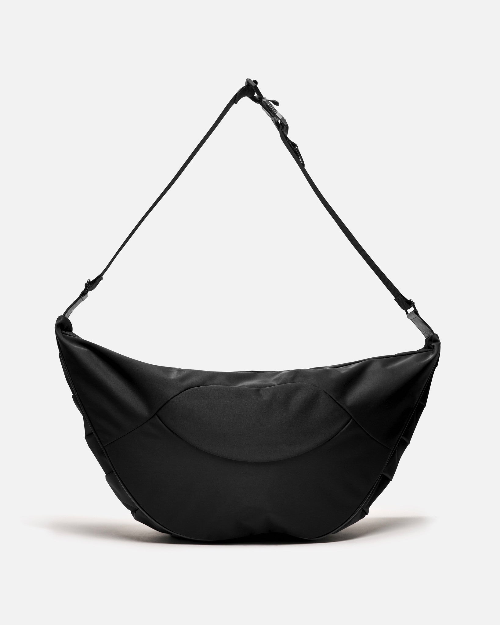 CMMAWEAR Men's Bags Crescent Bag in Black