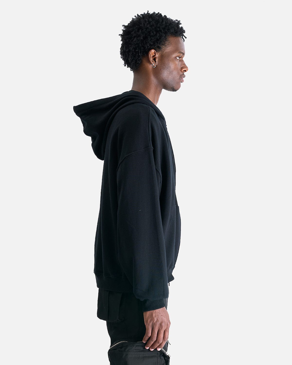 FFFPOSTALSERVICE Men's Jackets Curved Zip-Up Round Hem Hoodie in Black