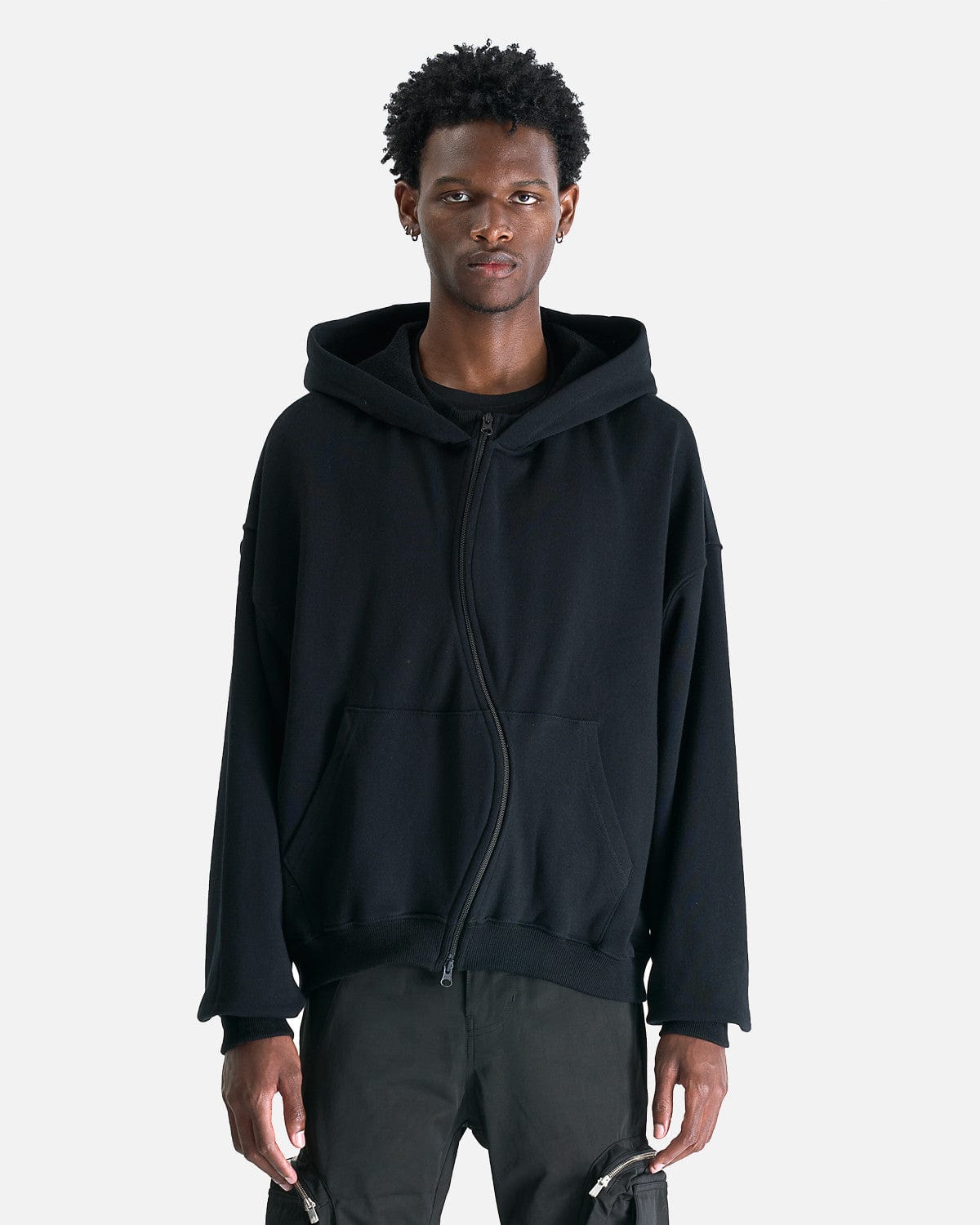 FFFPOSTALSERVICE Men's Jackets Curved Zip-Up Round Hem Hoodie in Black
