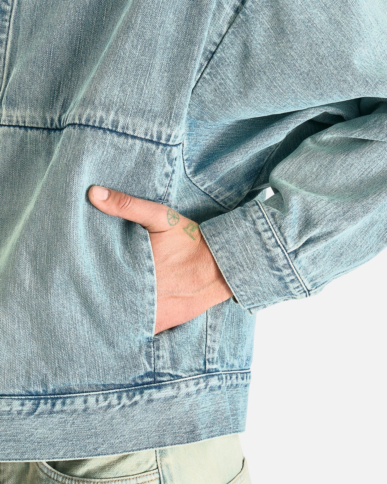 Denim Trucker Jacket in Medium Indigo – SVRN
