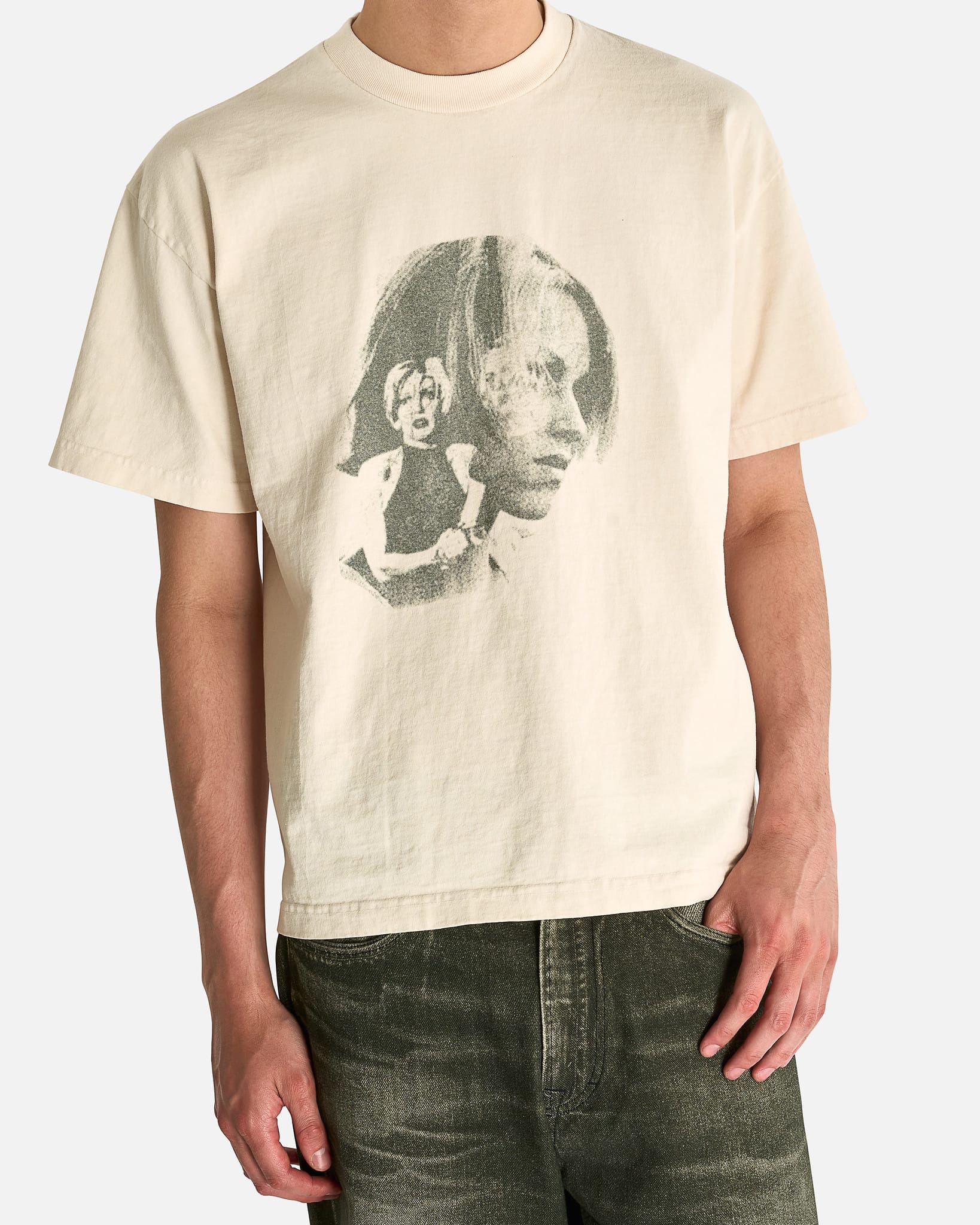 SVRN Men's T-Shirts Dream of Another Tee in Vintage Cream