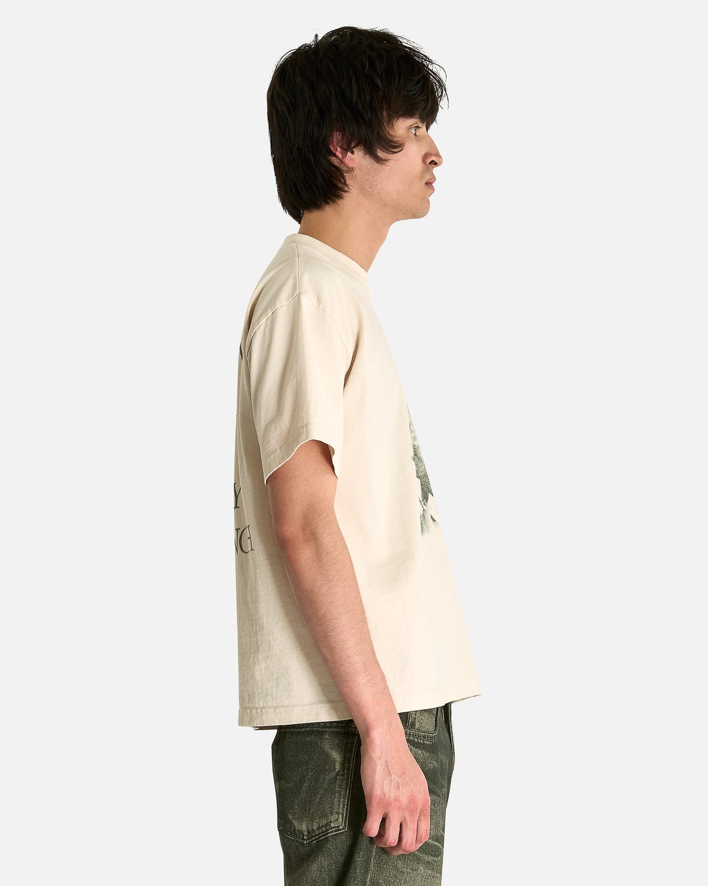 SVRN Men's T-Shirts Dream of Another Tee in Vintage Cream