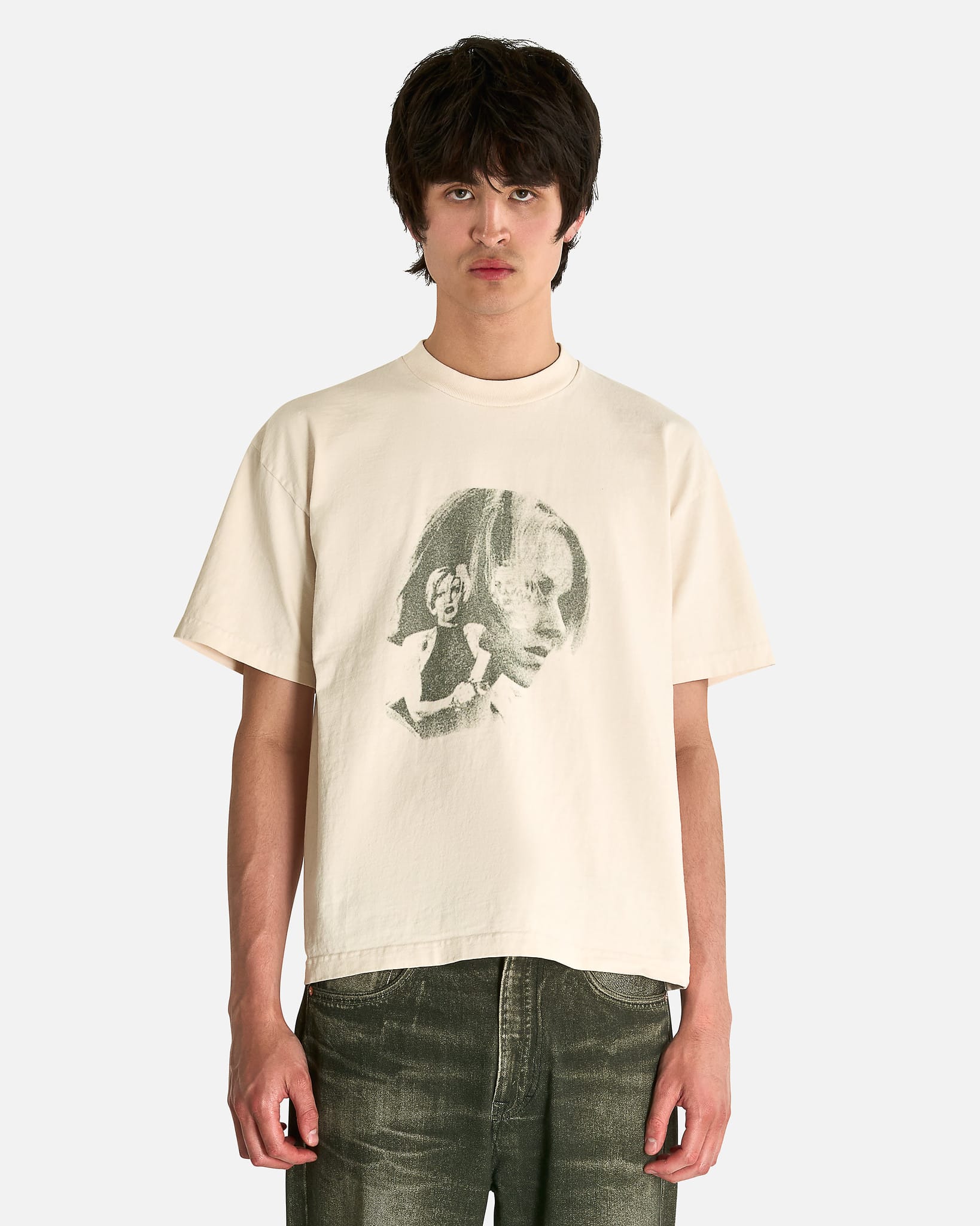 SVRN Men's T-Shirts Dream of Another Tee in Vintage Cream