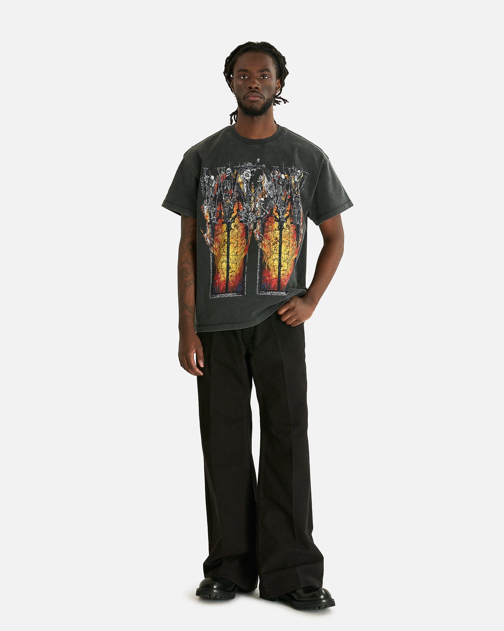 Who Decides War Men's T-shirts Ember Chapel Short Sleeve Shirt in Coal