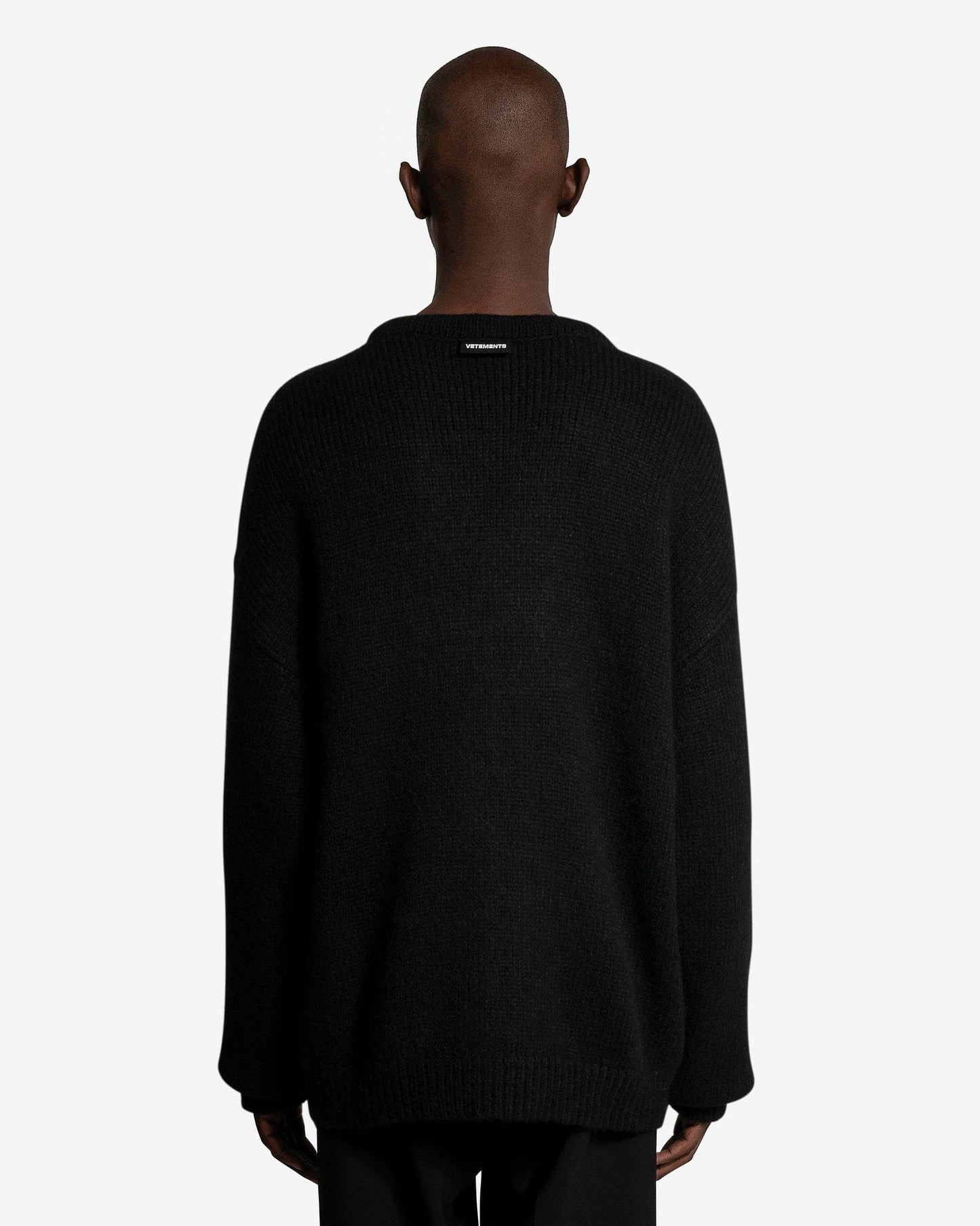 VETEMENTS Men Sweaters Fancy Button Cardigan in Black