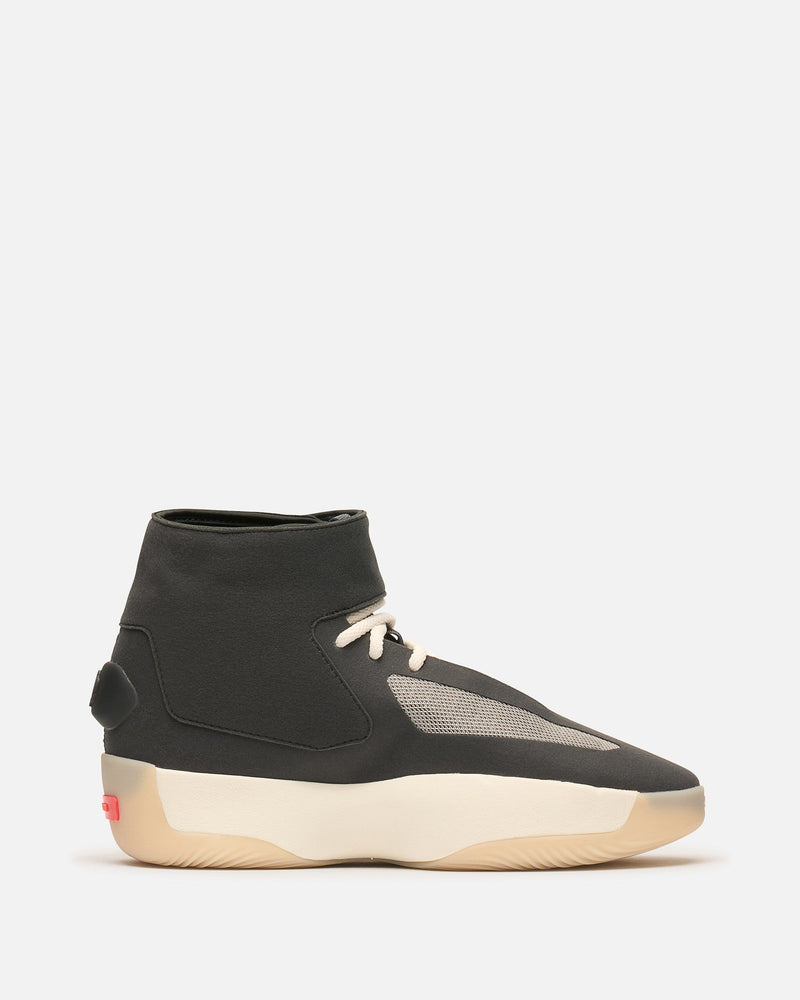 Fear of God Athletics II Basketball HI in Carbon/Grey 'D Rose' SVRN Fear of God Athletics II Basketball HI in Carbon/Grey 'D Rose' SVRN