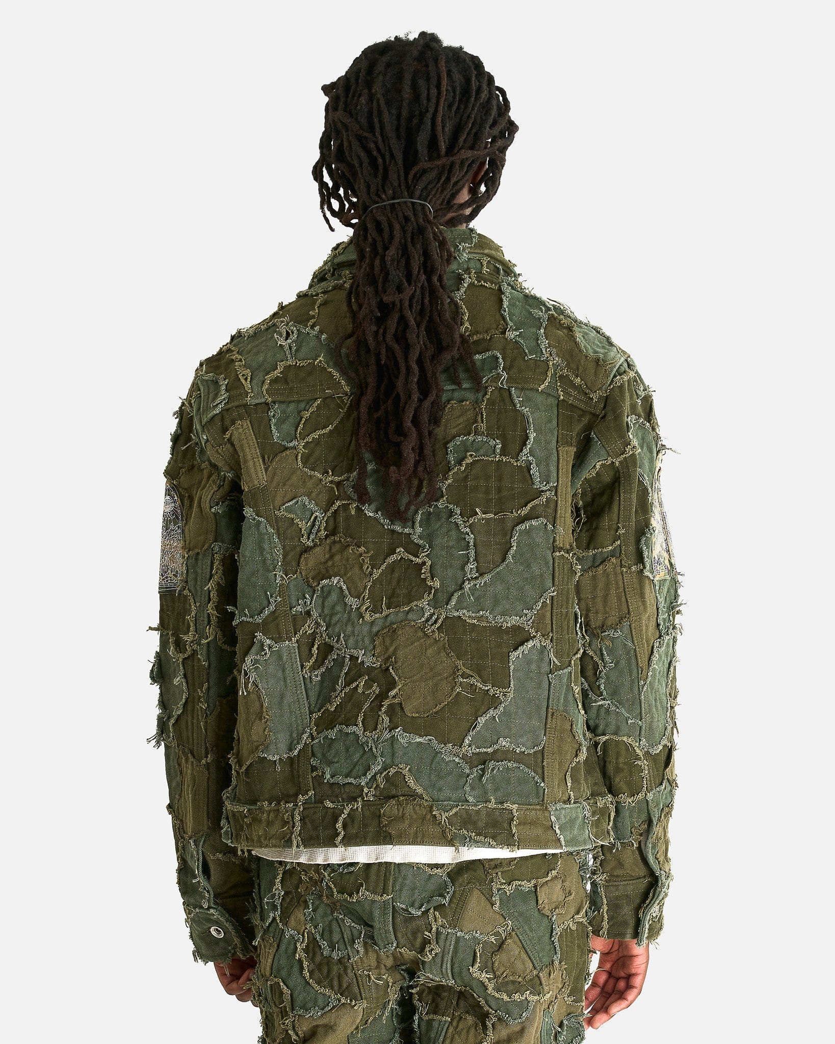 Who Decides War Men's Jackets Field Camo Trucker Jacket in Olive